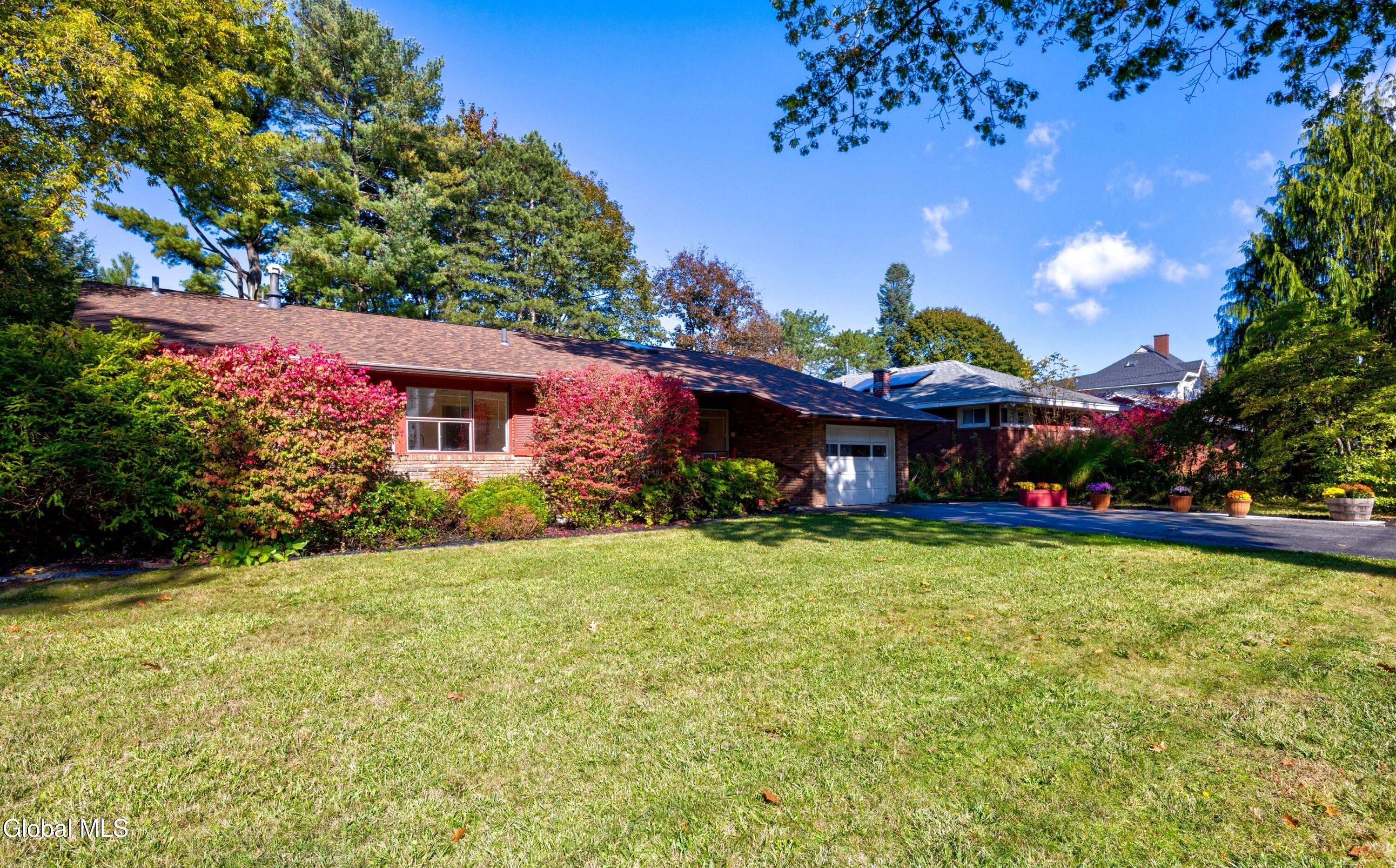 92 Homestead Avenue, Albany