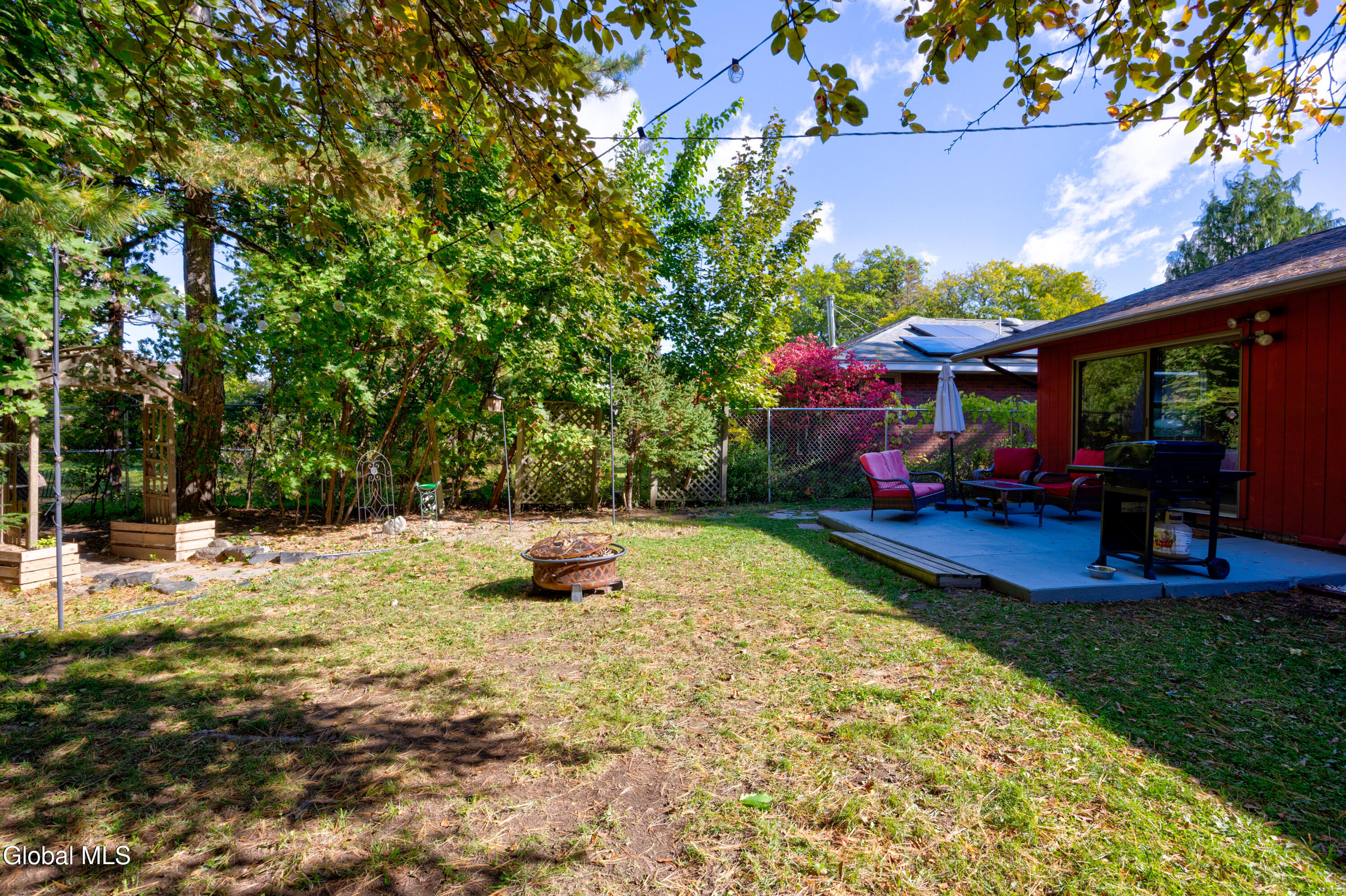 92 Homestead Avenue, Albany