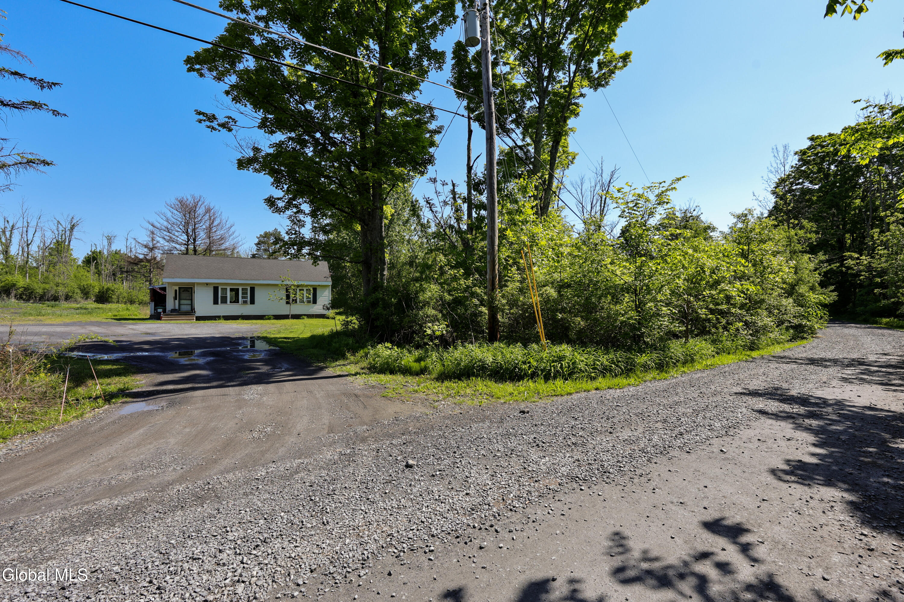 4 Connolly Road