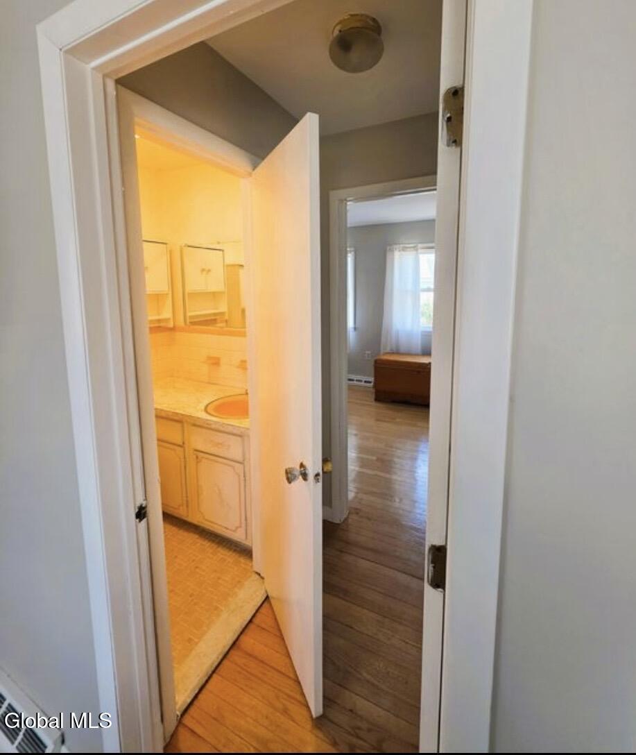 5059 Western Turnpike, 1