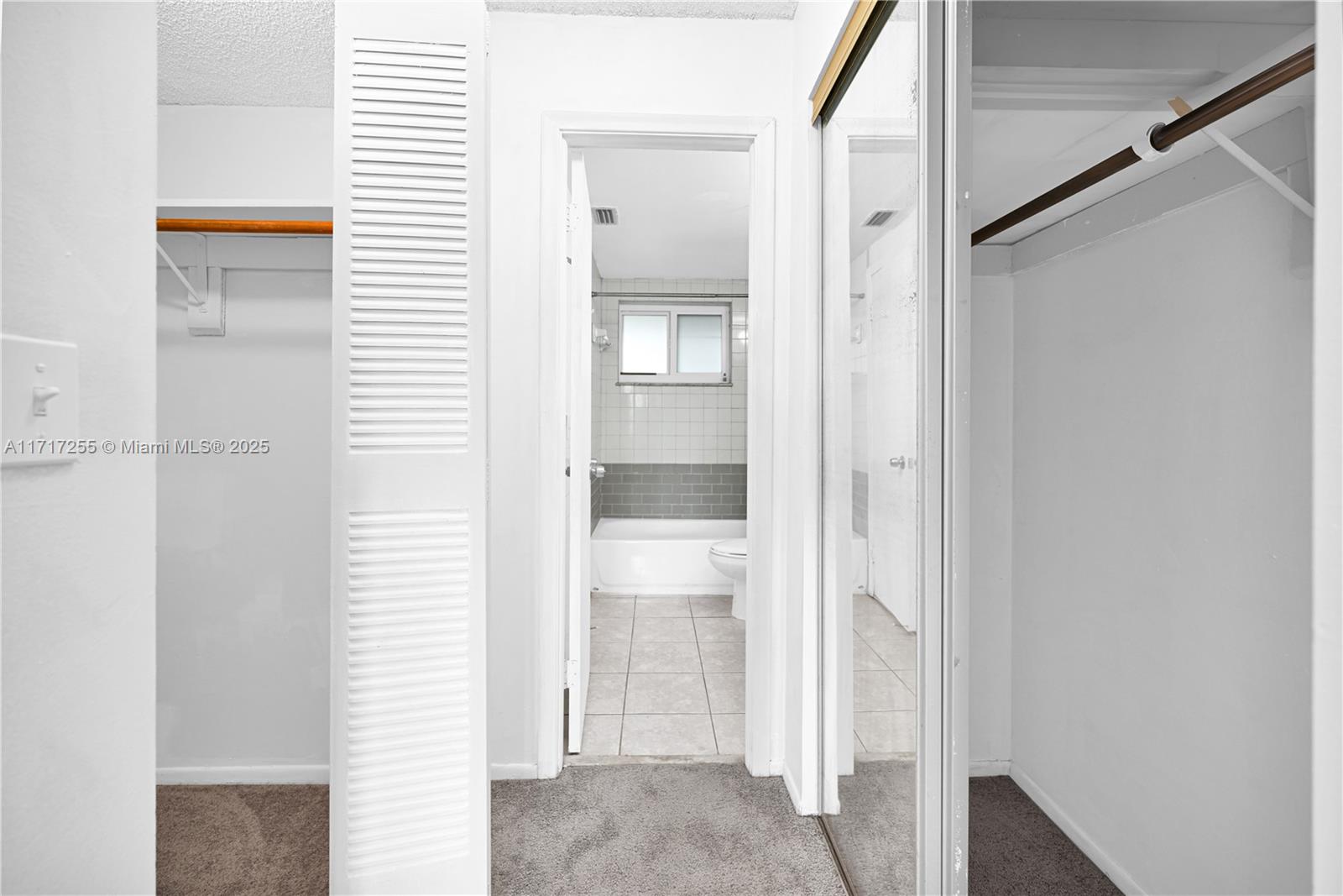 7720 Camino Real # 213 Unit: E-213