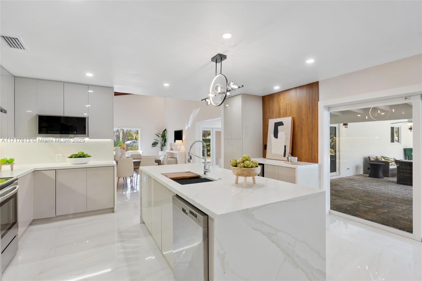 8195 SW 142nd Ter