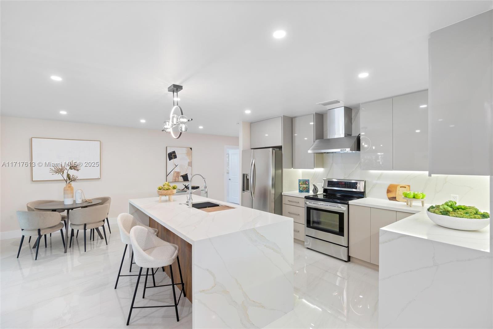 8195 SW 142nd Ter