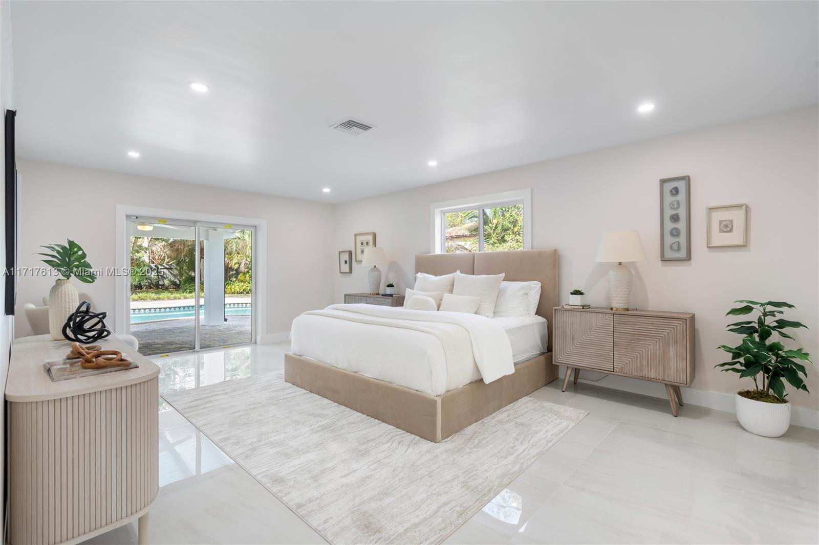 8195 SW 142nd Ter