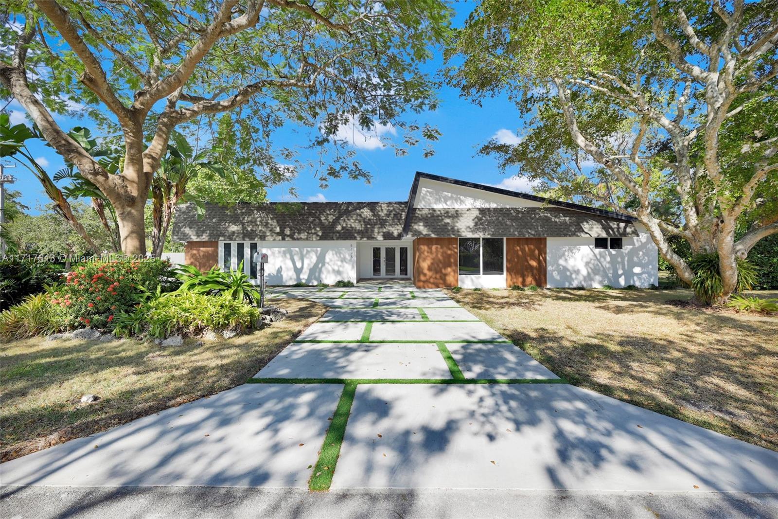 8195 SW 142nd Ter