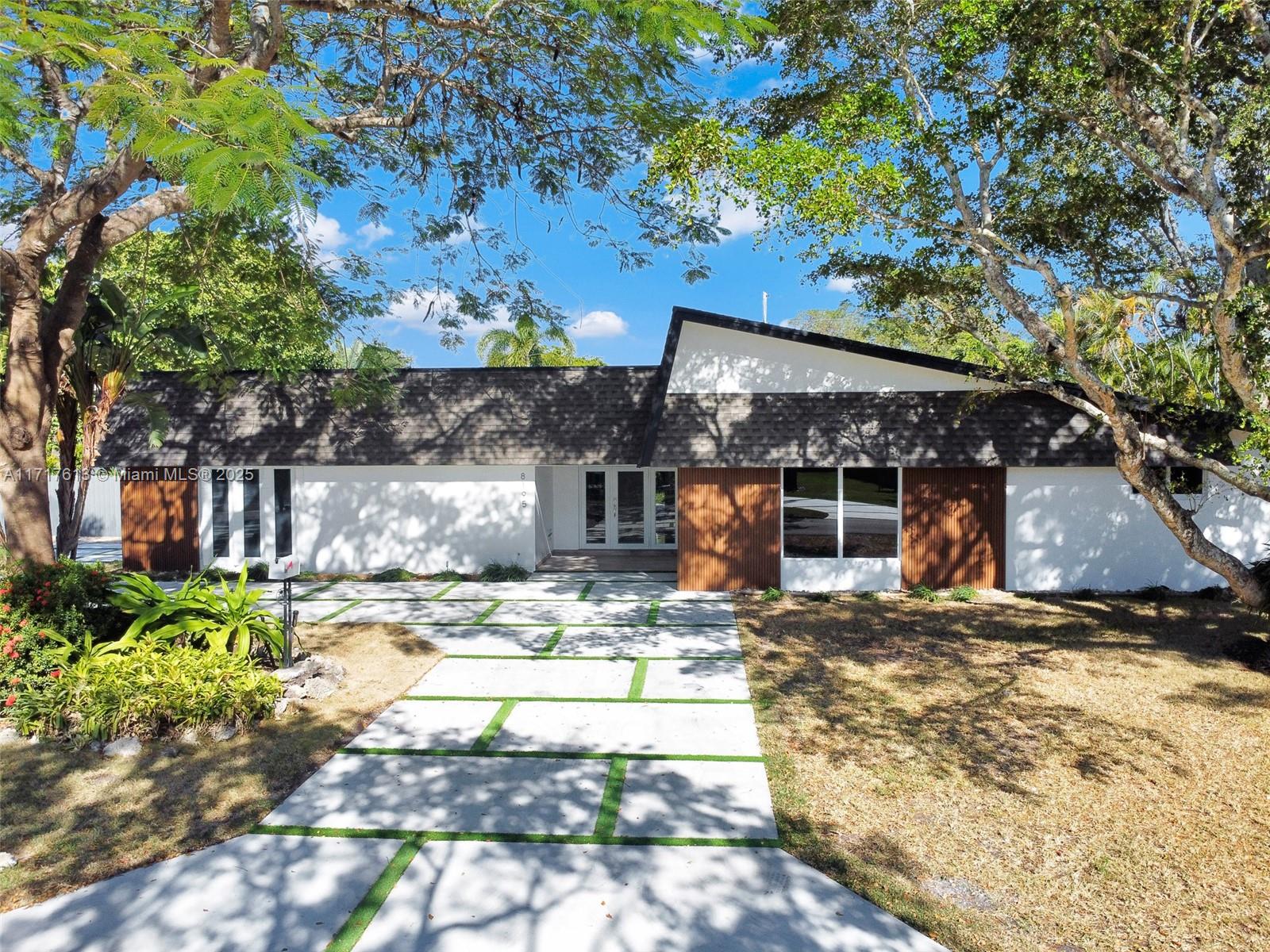 8195 SW 142nd Ter