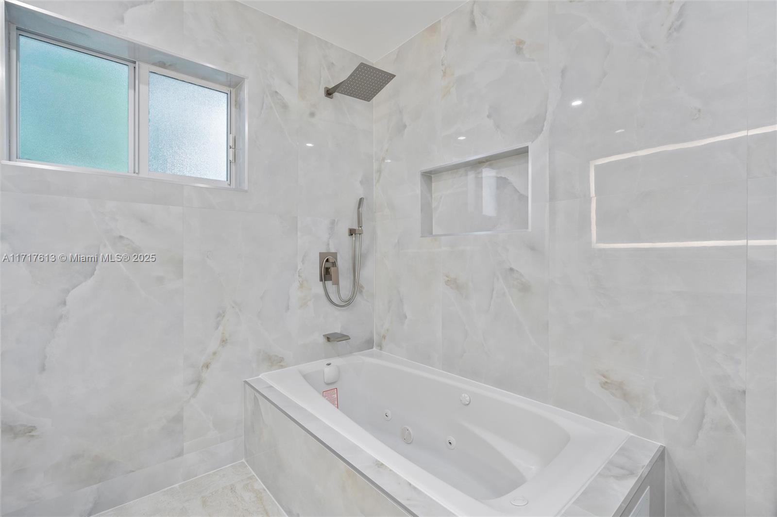 8195 SW 142nd Ter