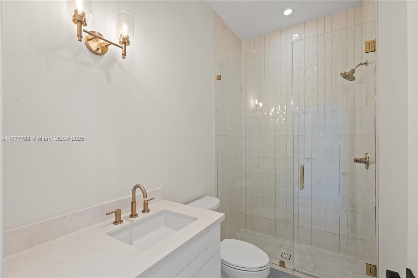 413 Bowie Ln