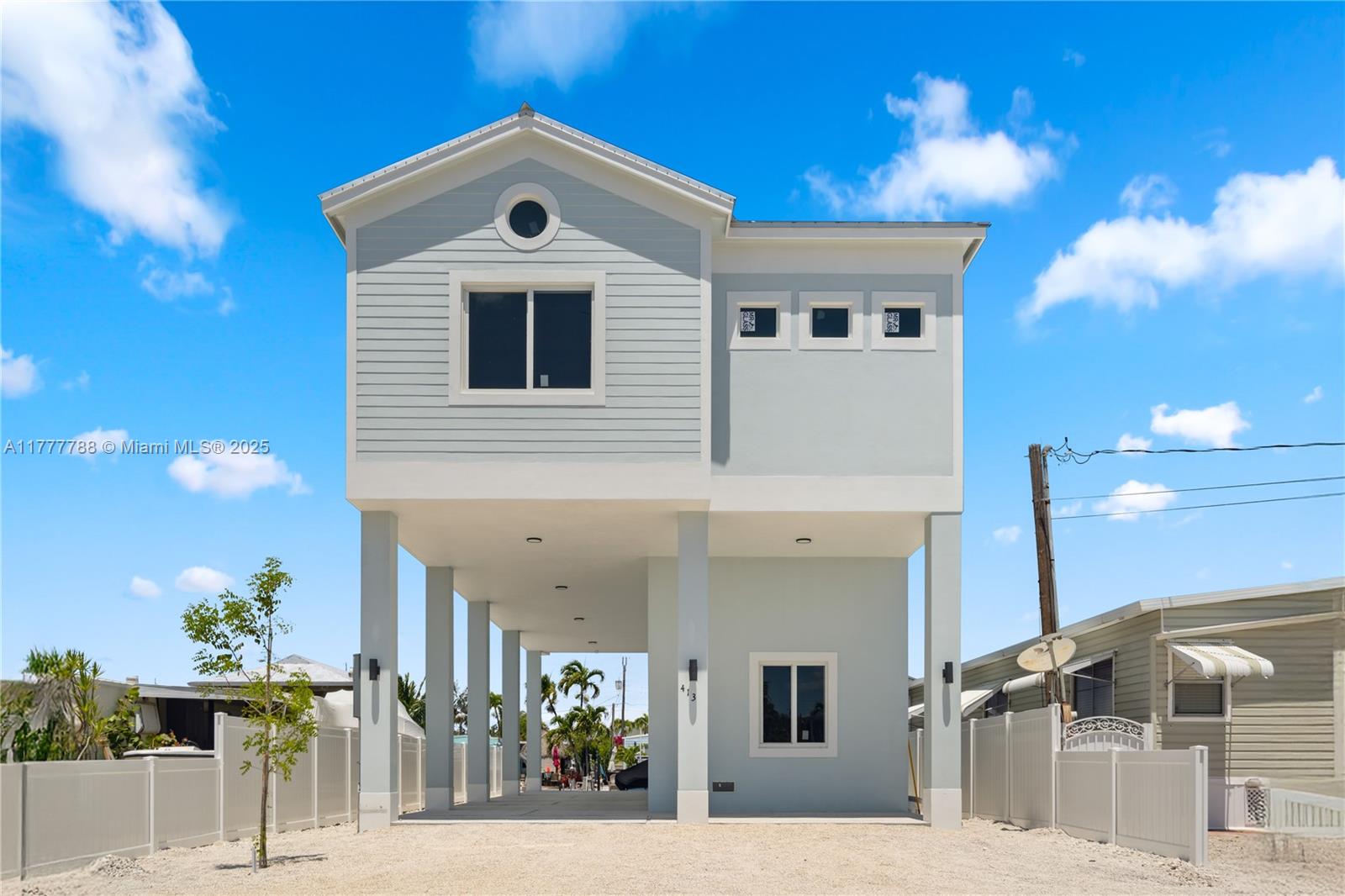 413 Bowie Ln