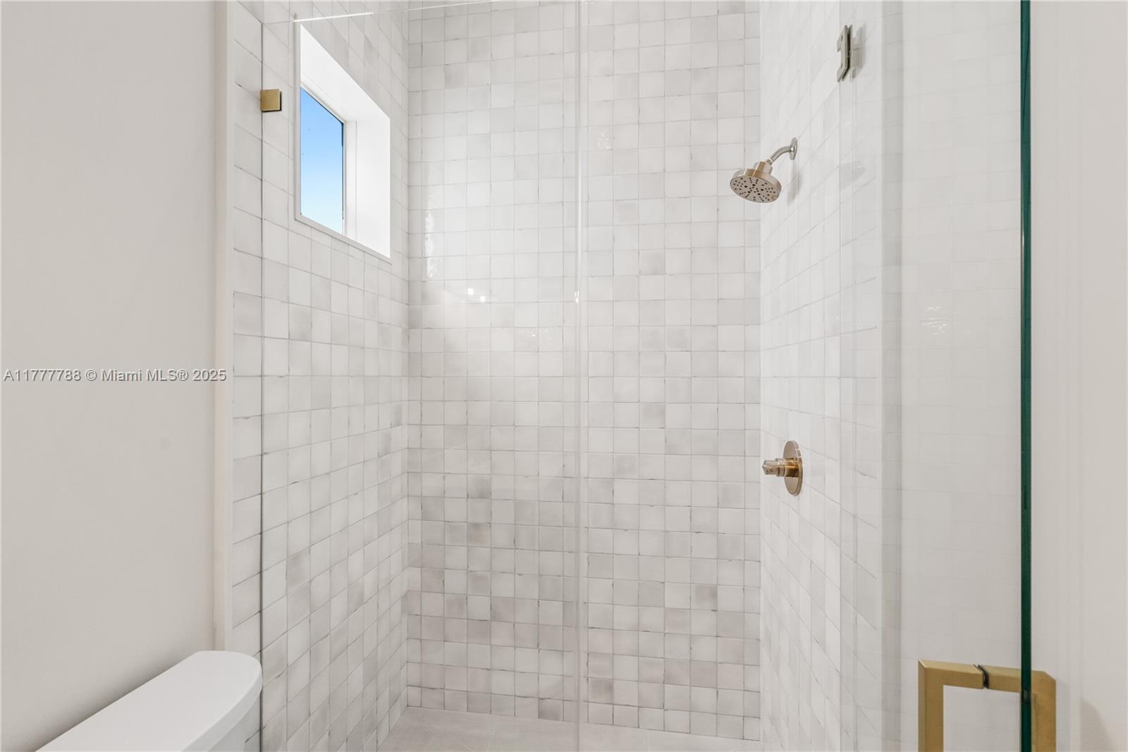413 Bowie Ln