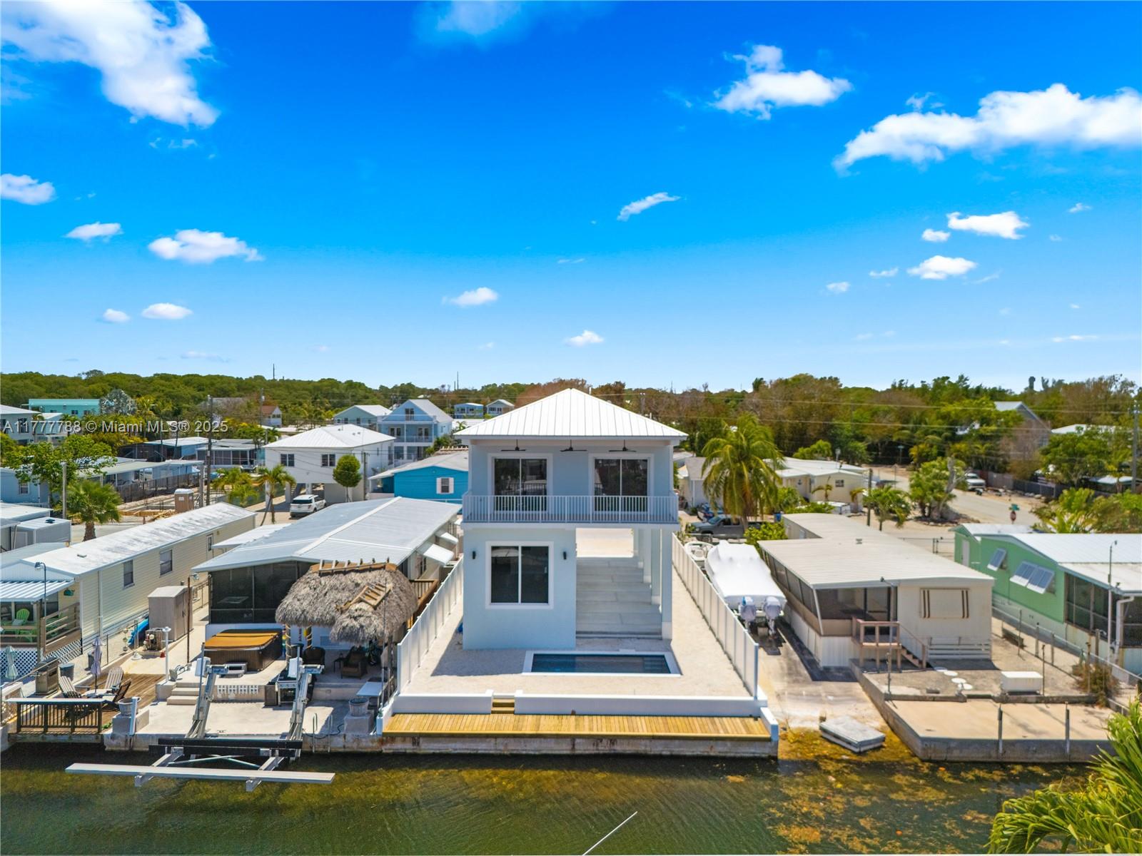 413 Bowie Ln