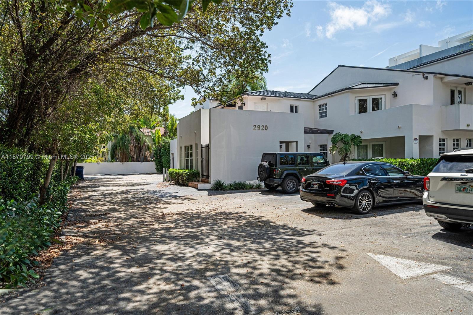 2918 Bird Ave # 3