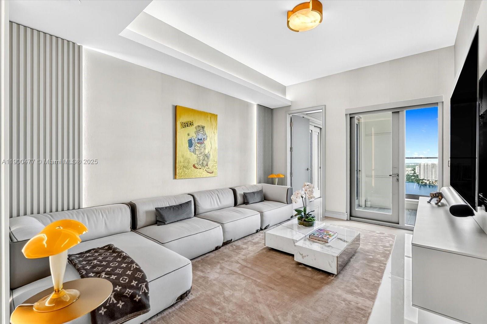 17901 Collins Ave # 3103