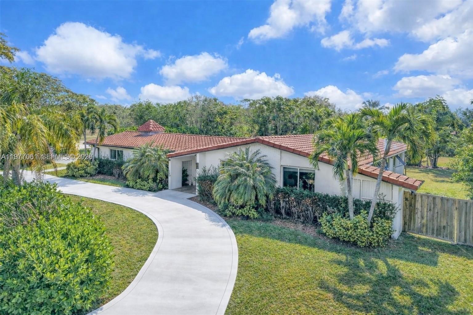 7700 SW 139th Ter