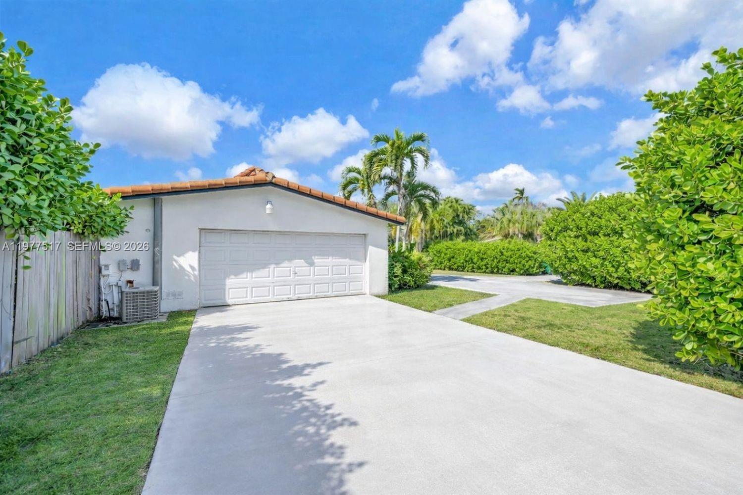 7700 SW 139th Ter