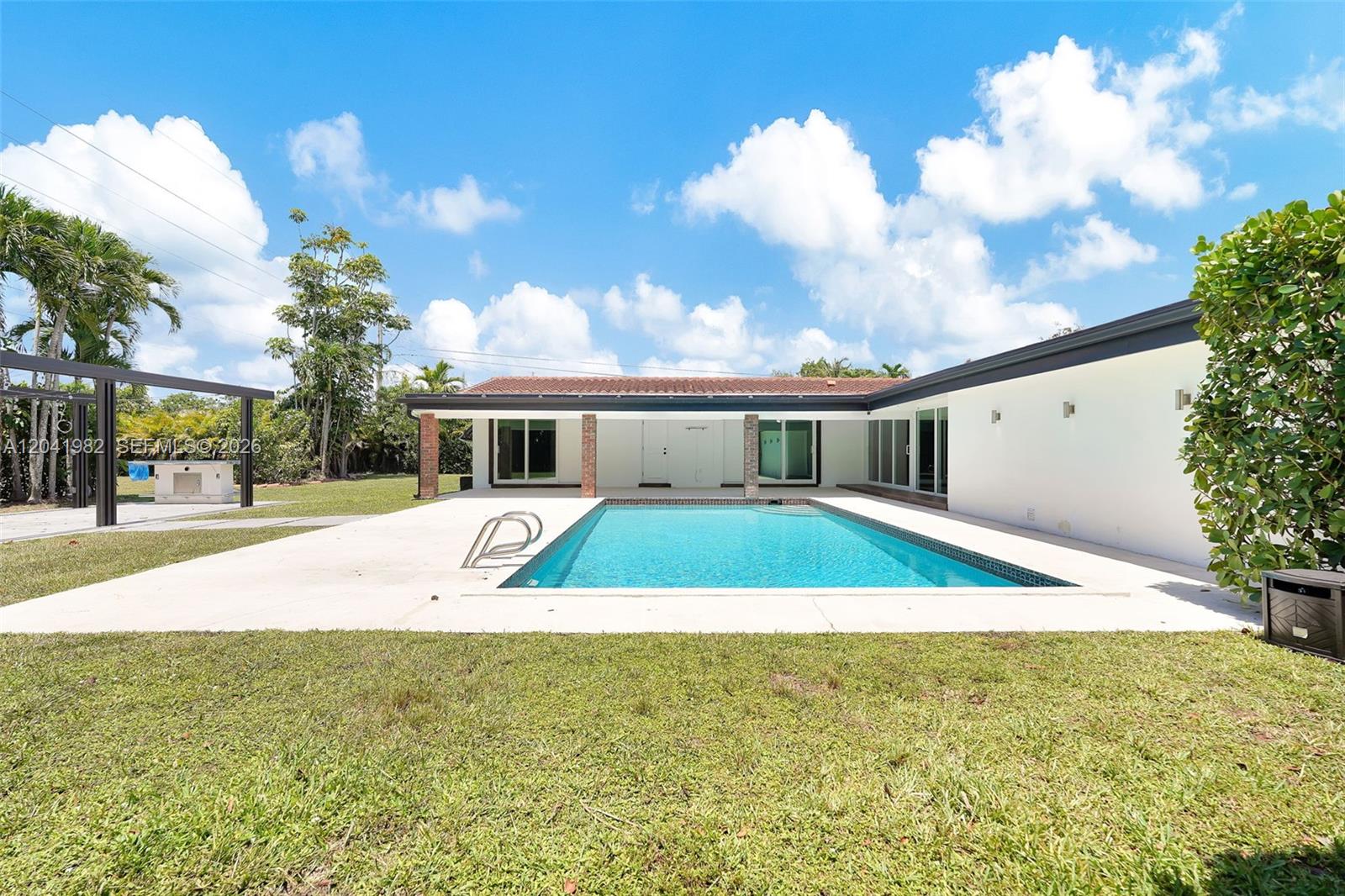 7700 SW 139th Ter