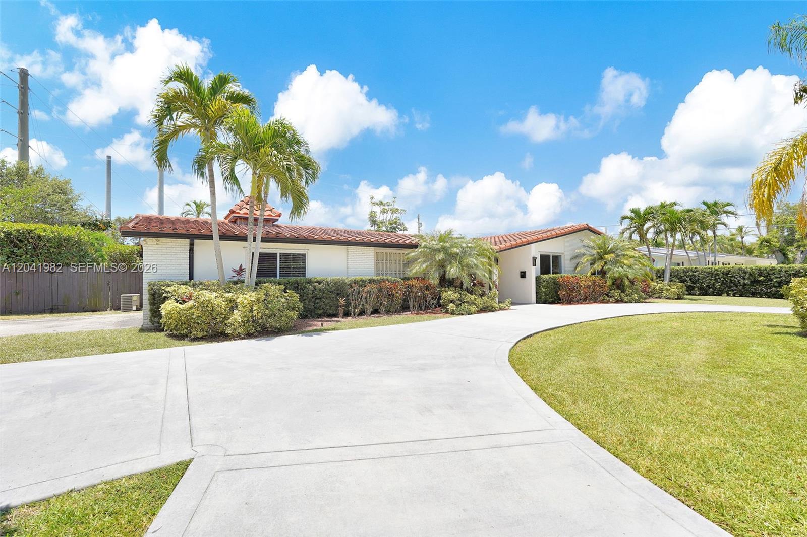 7700 SW 139th Ter