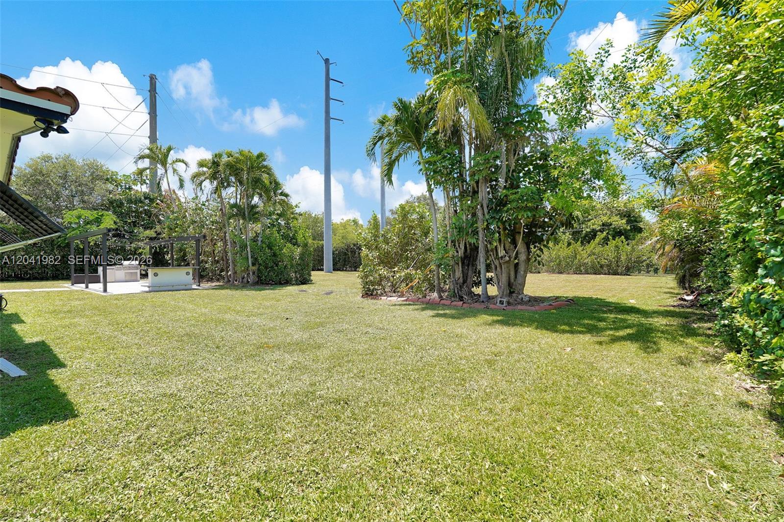 7700 SW 139th Ter