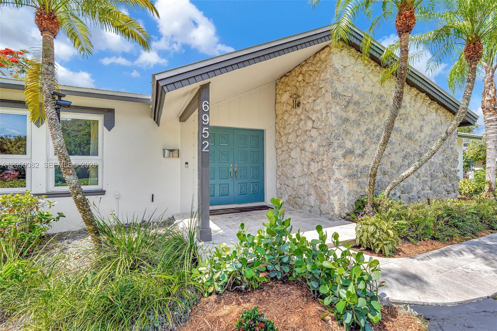 6952 SW 149th Ter