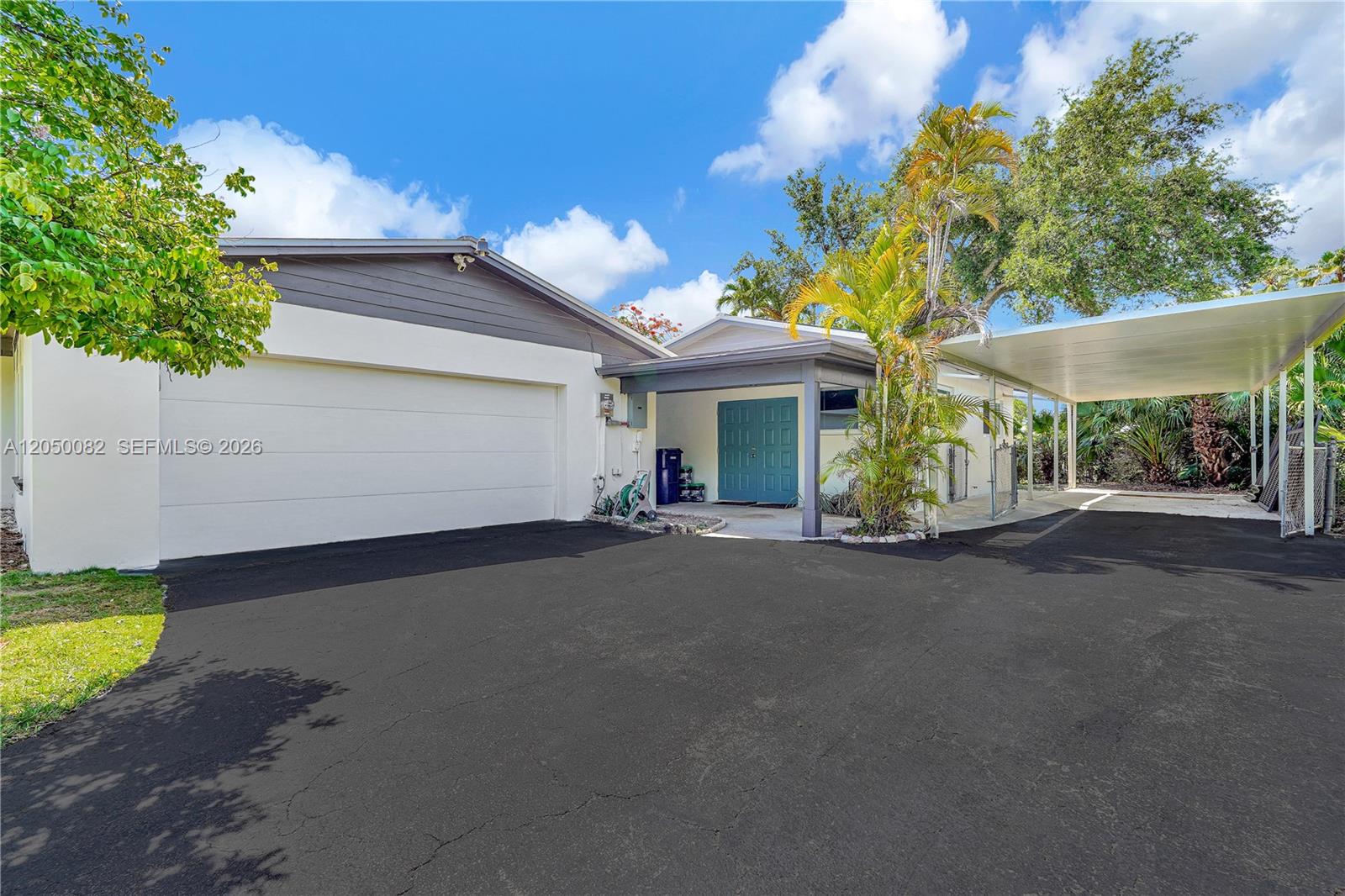 6952 SW 149th Ter