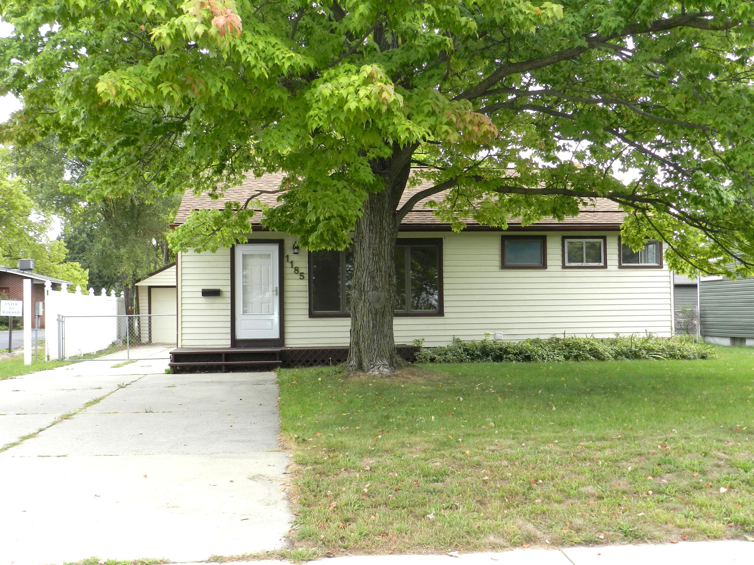 1185 Grove Road