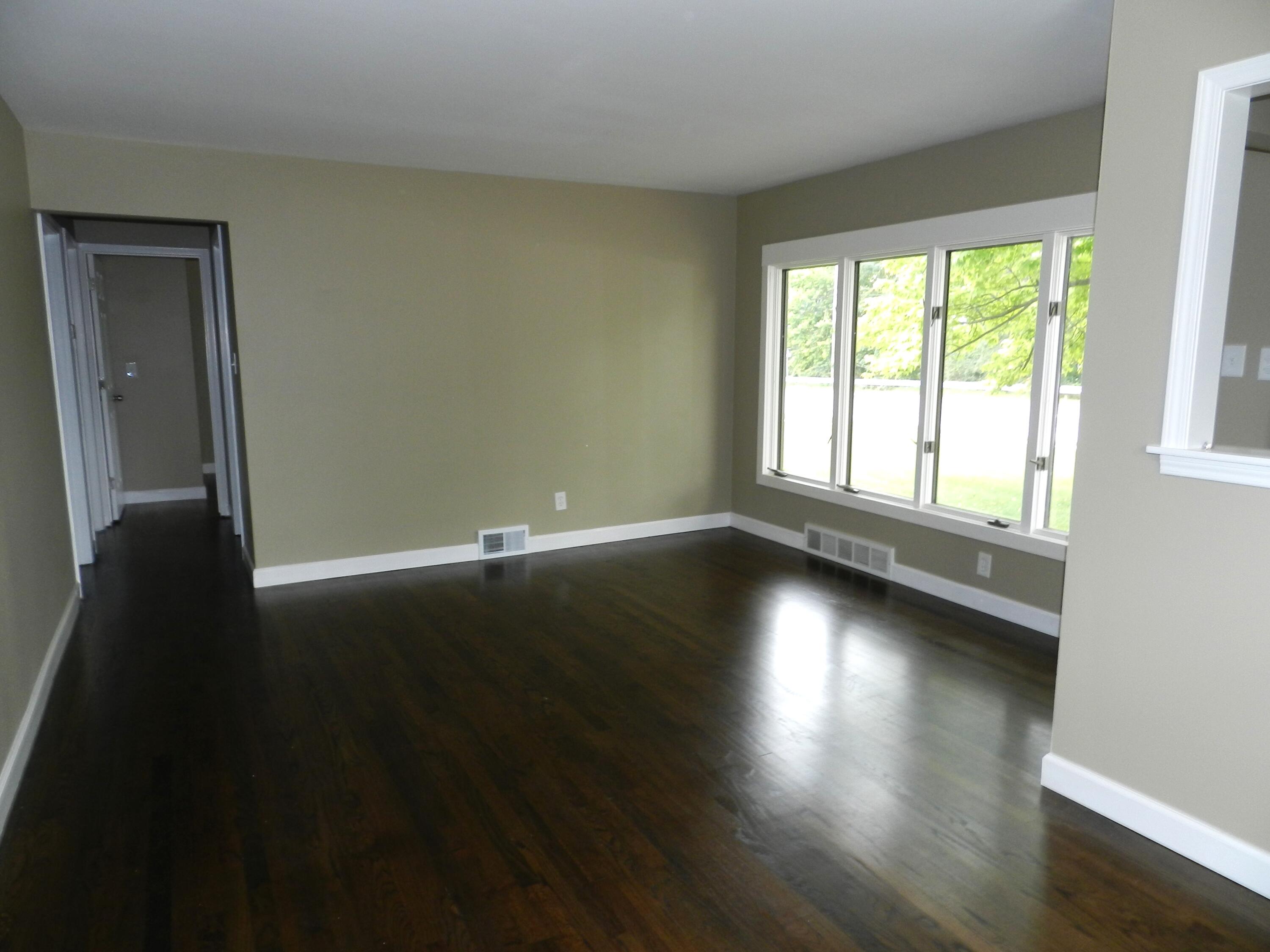 1185 Grove Road