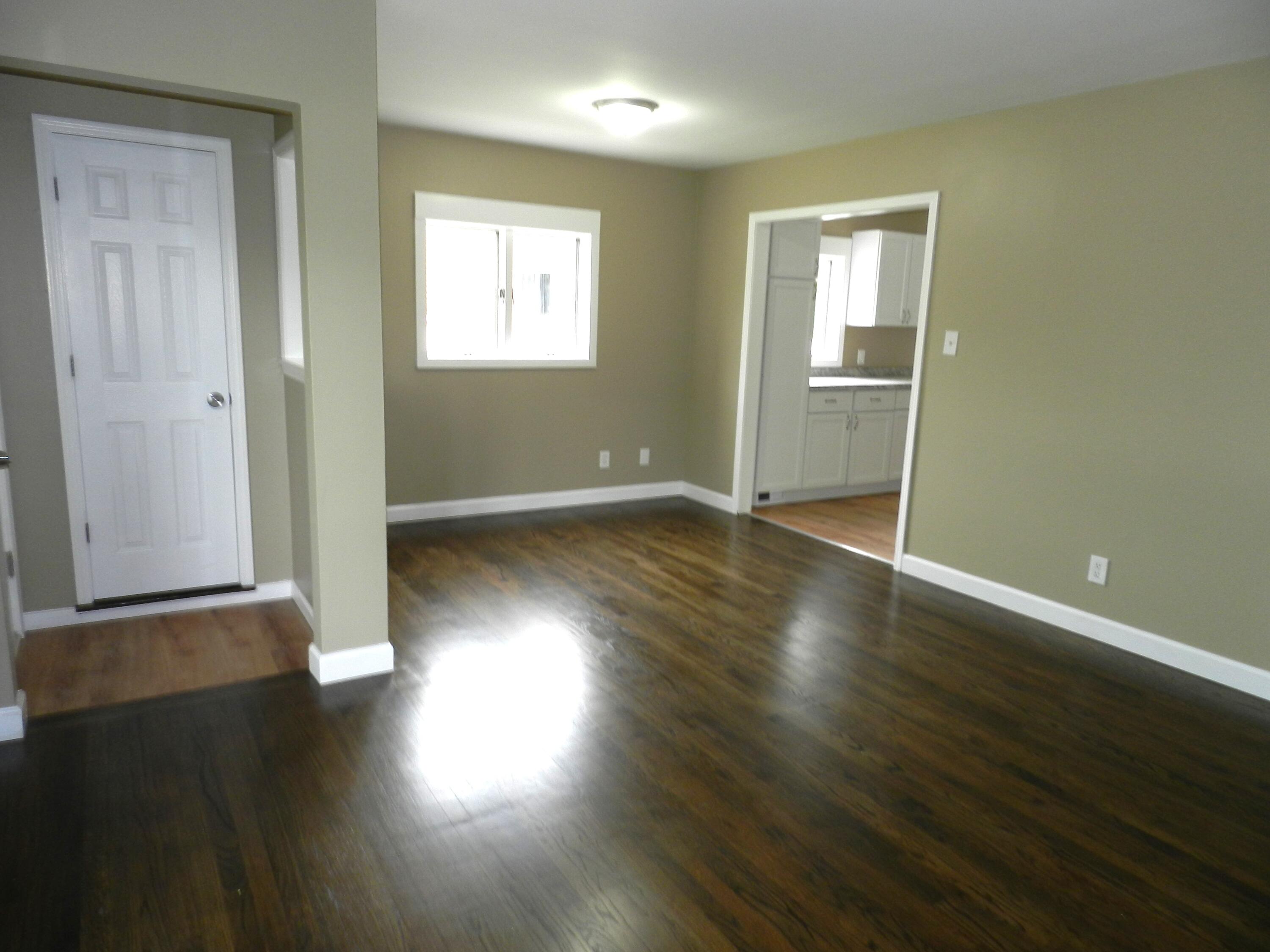 1185 Grove Road