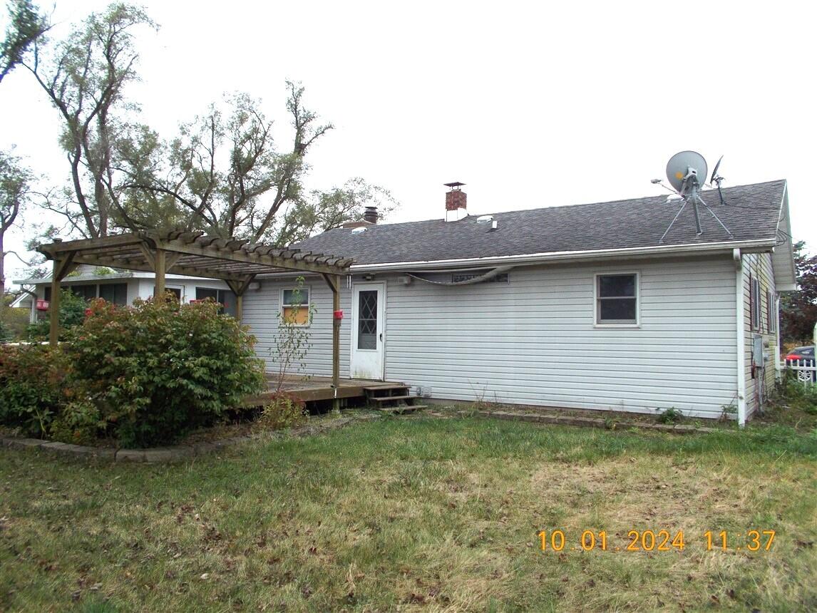 9907 N County Line Highway