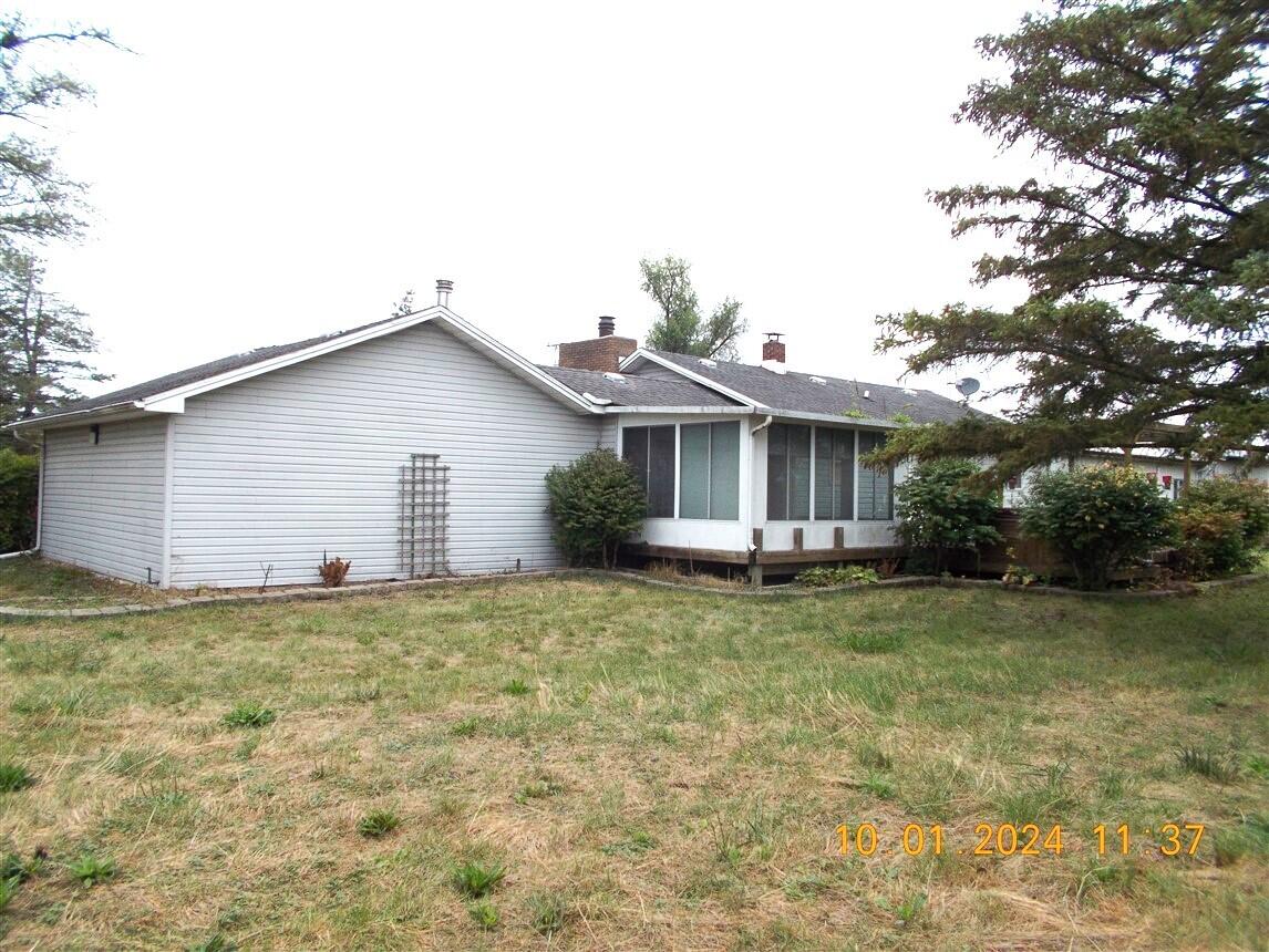 9907 N County Line Highway