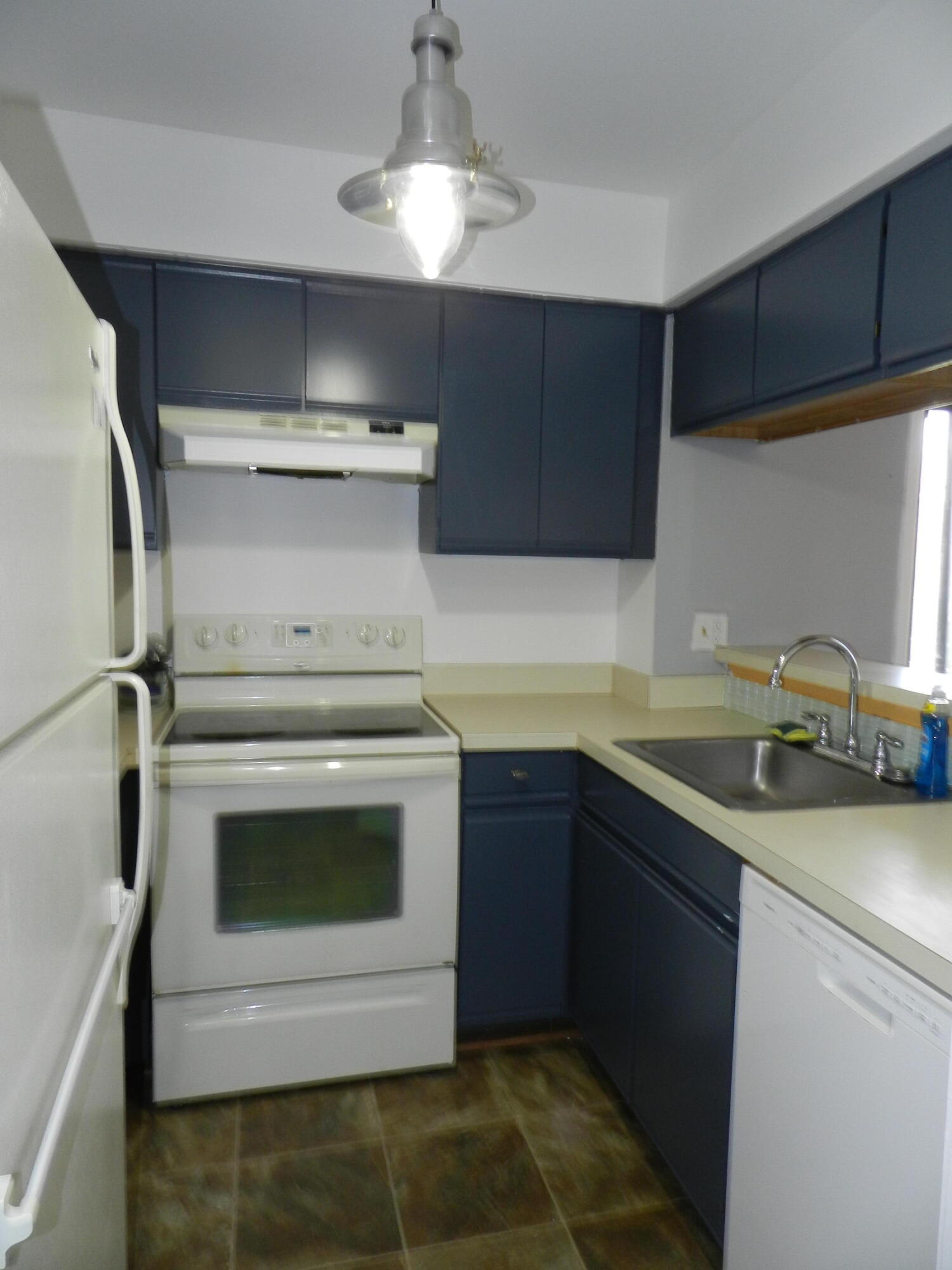 325 Briarcrest Drive, 176