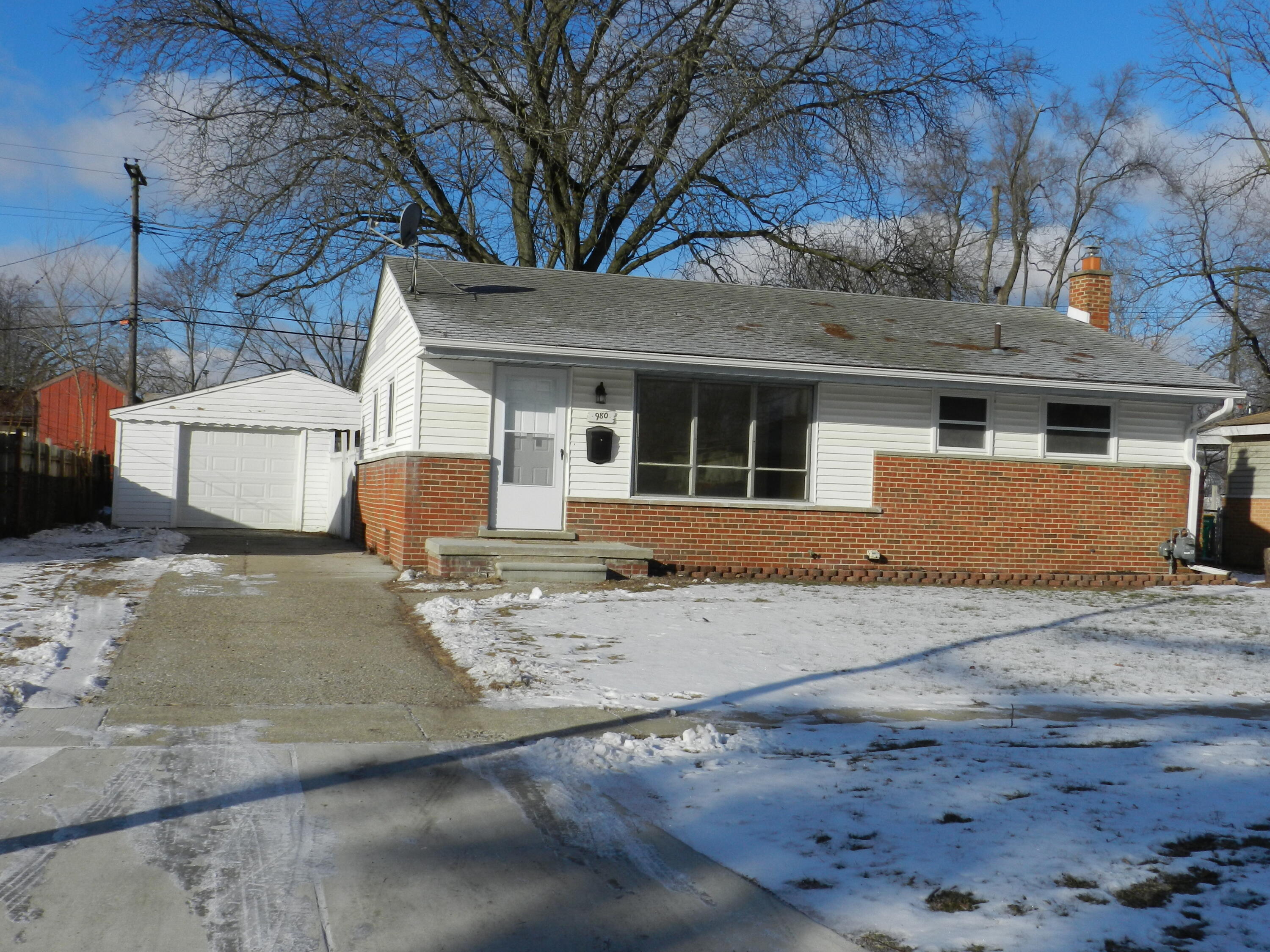 980 Nash Avenue