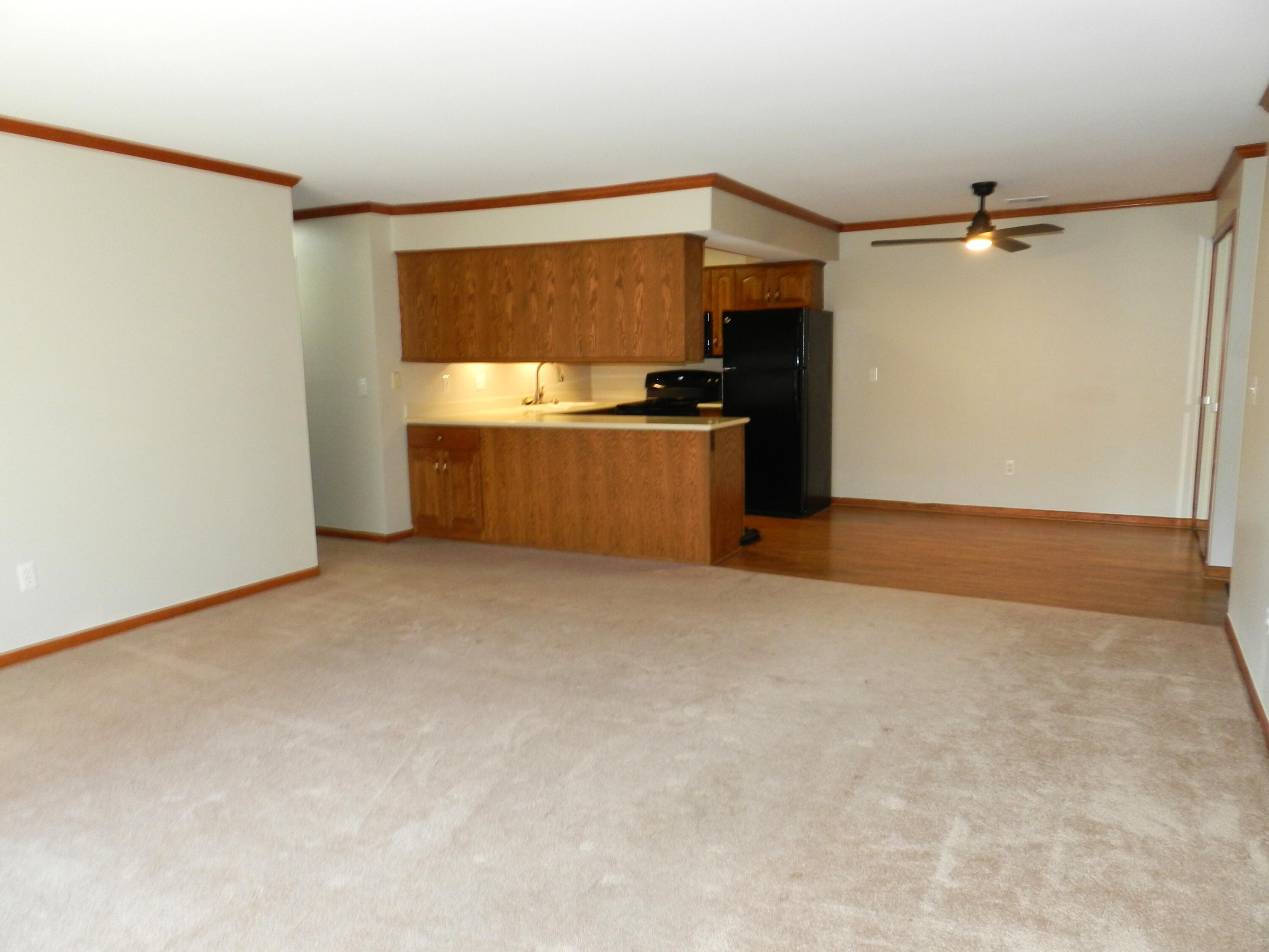 30528 Oakridge Manor Drive
