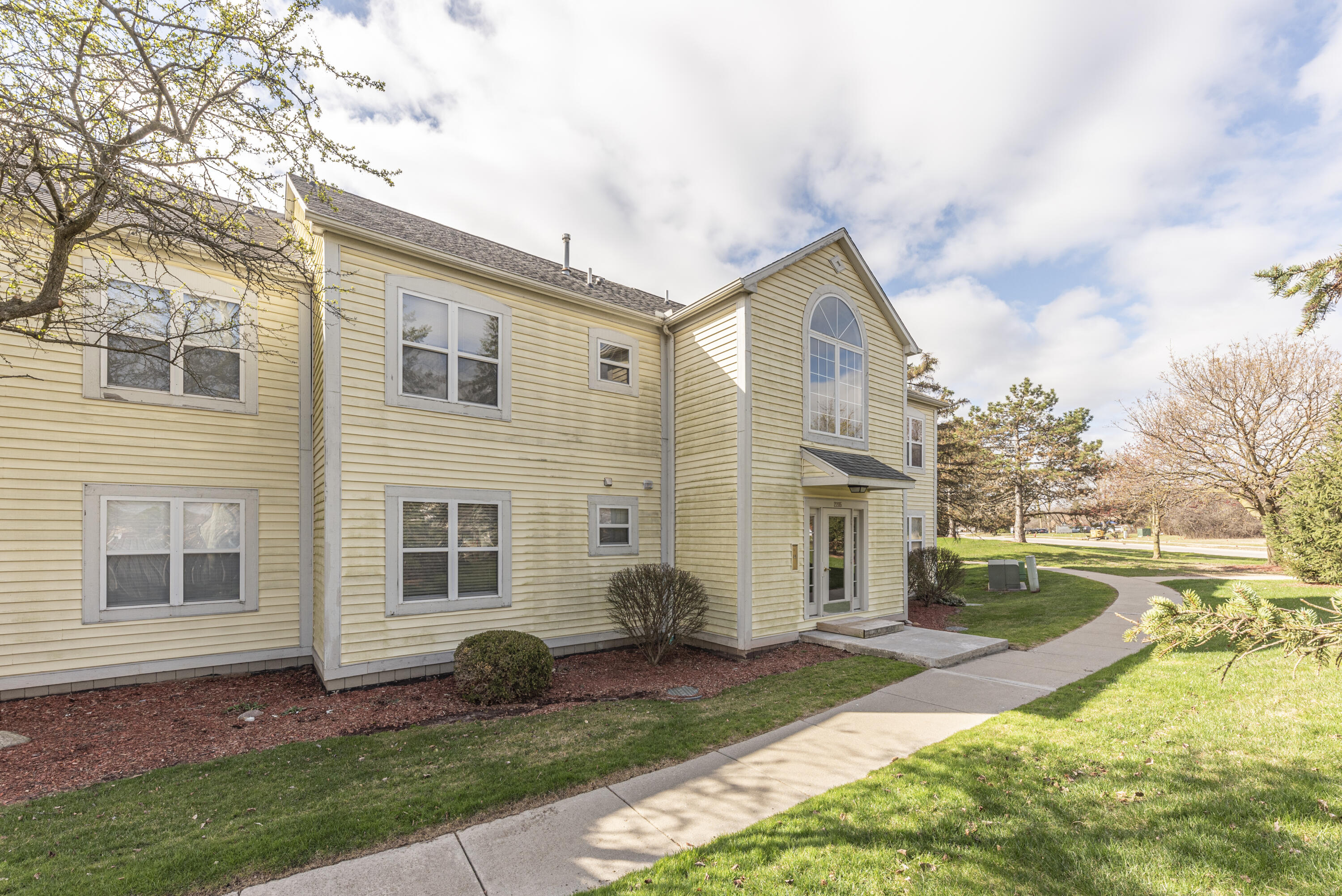 2205 S Huron Parkway 2