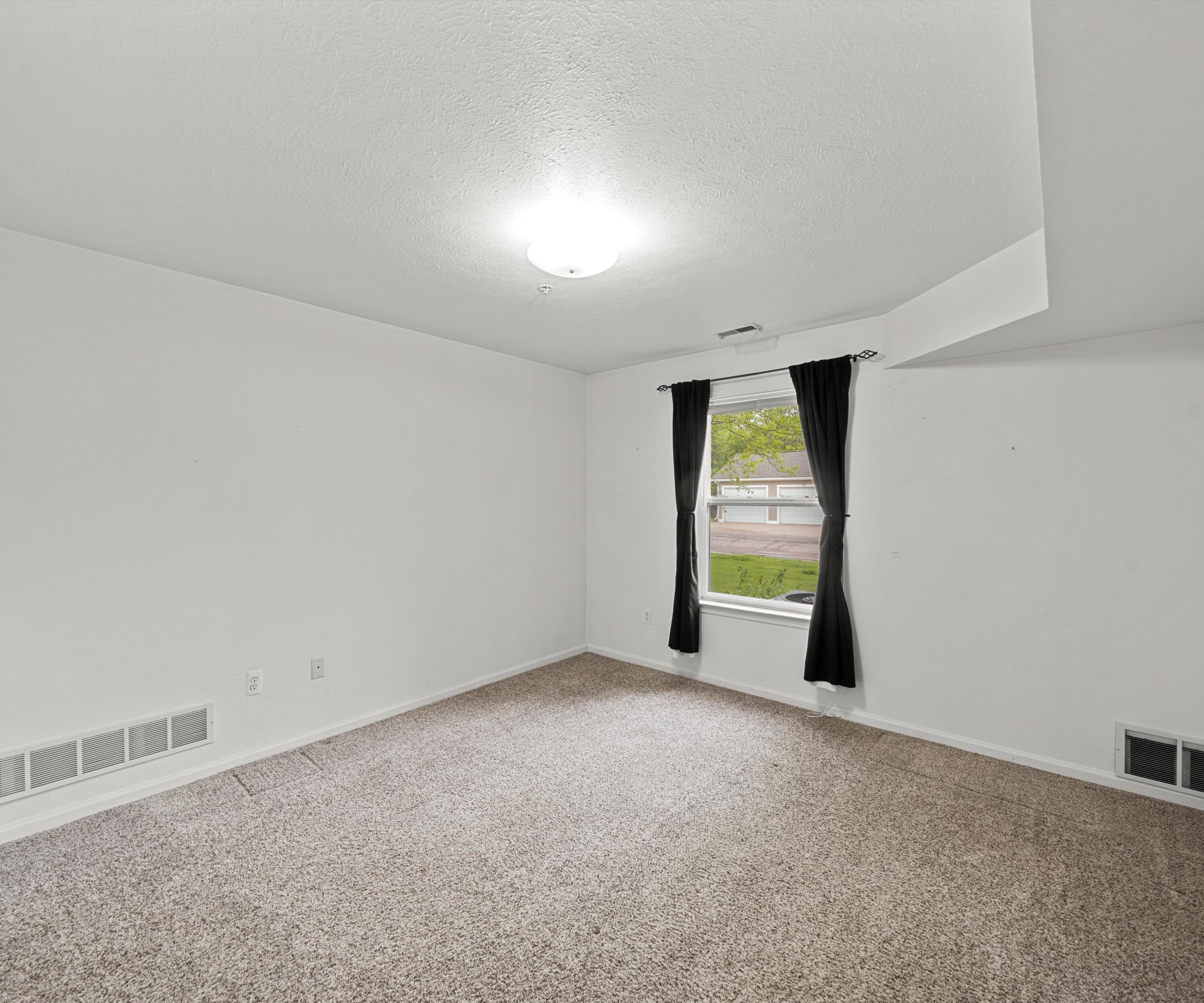 1379 Millbrook Trail