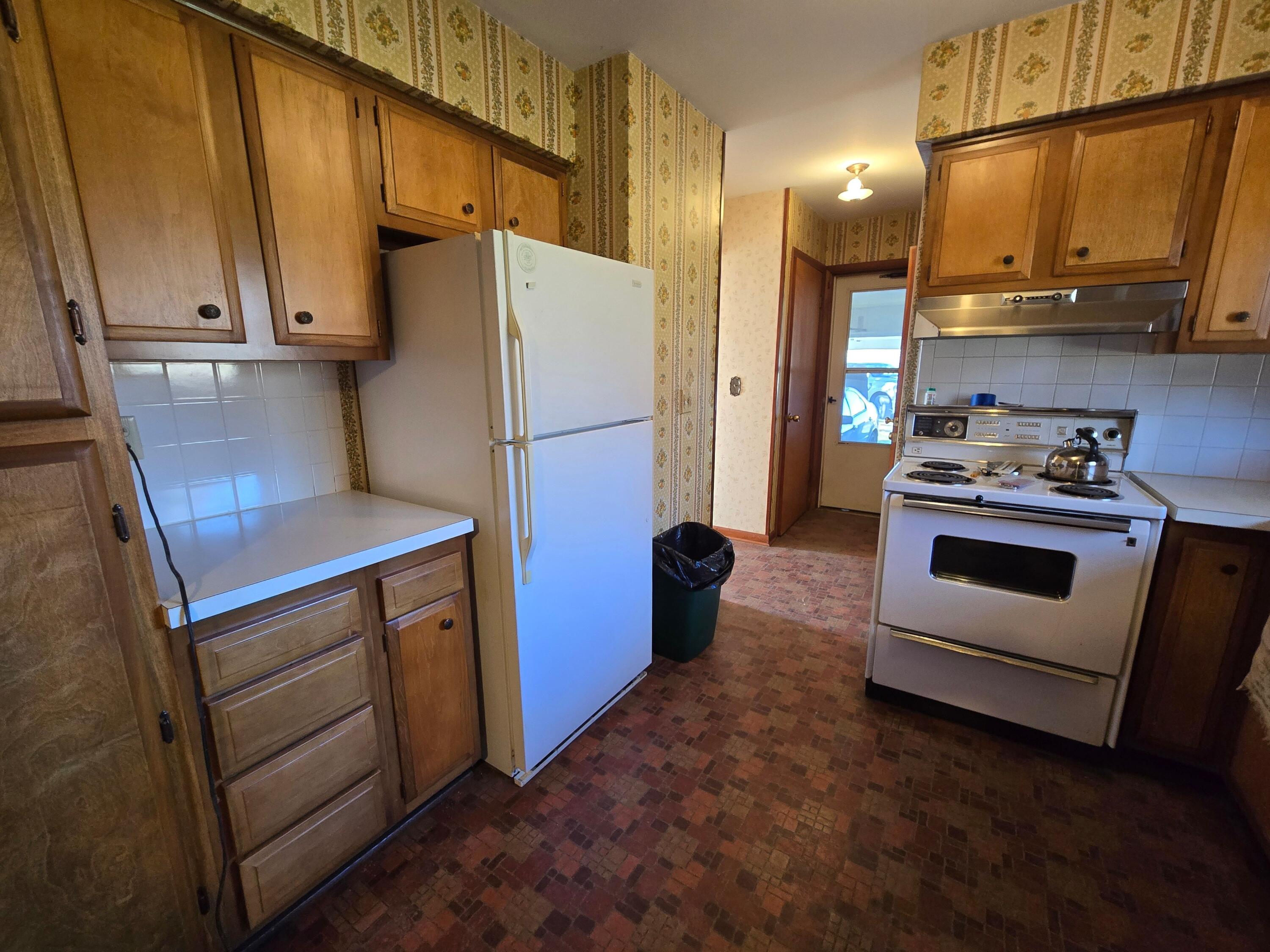 8001 Merritt Road