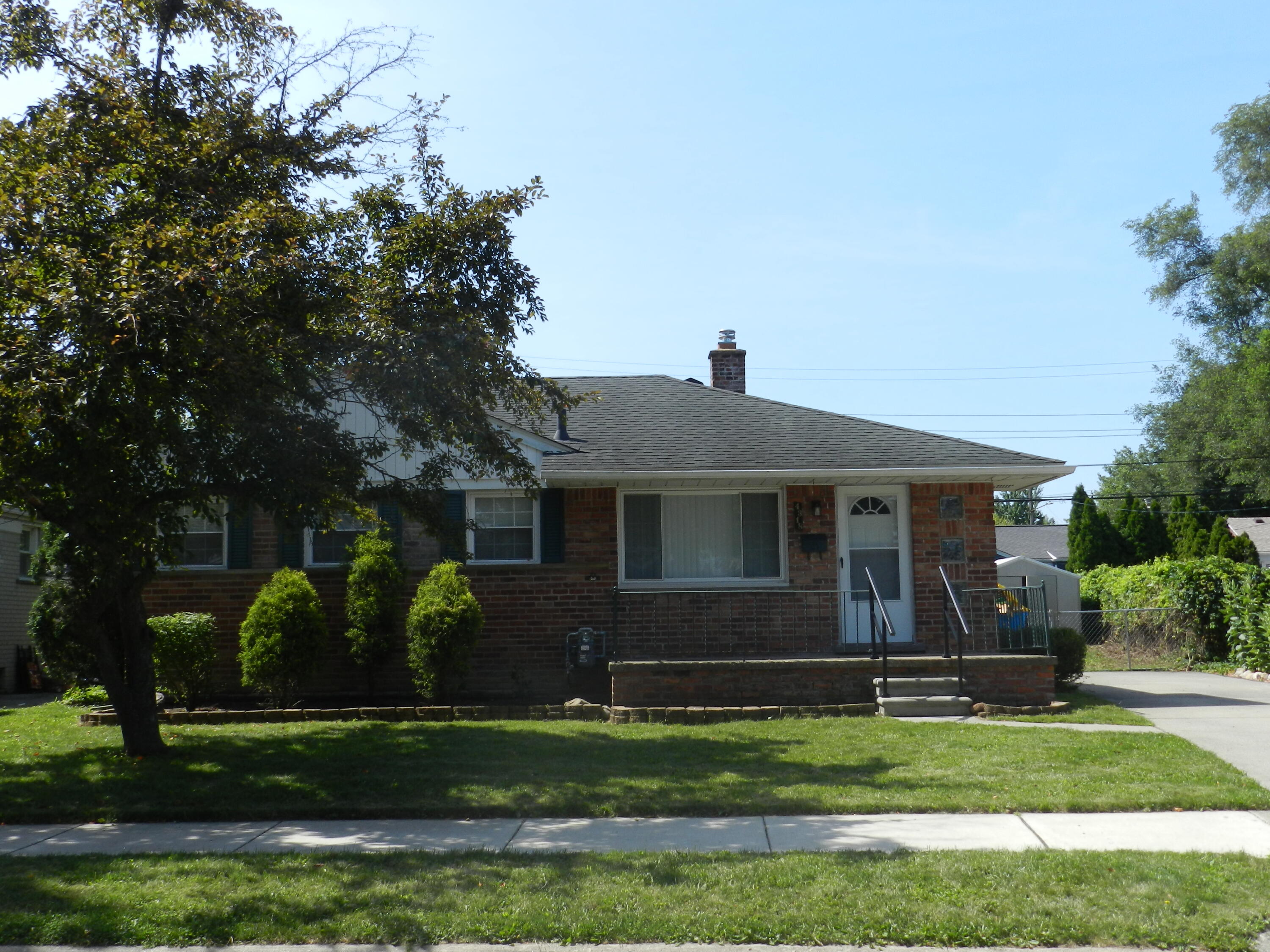 4318 Adams Circle