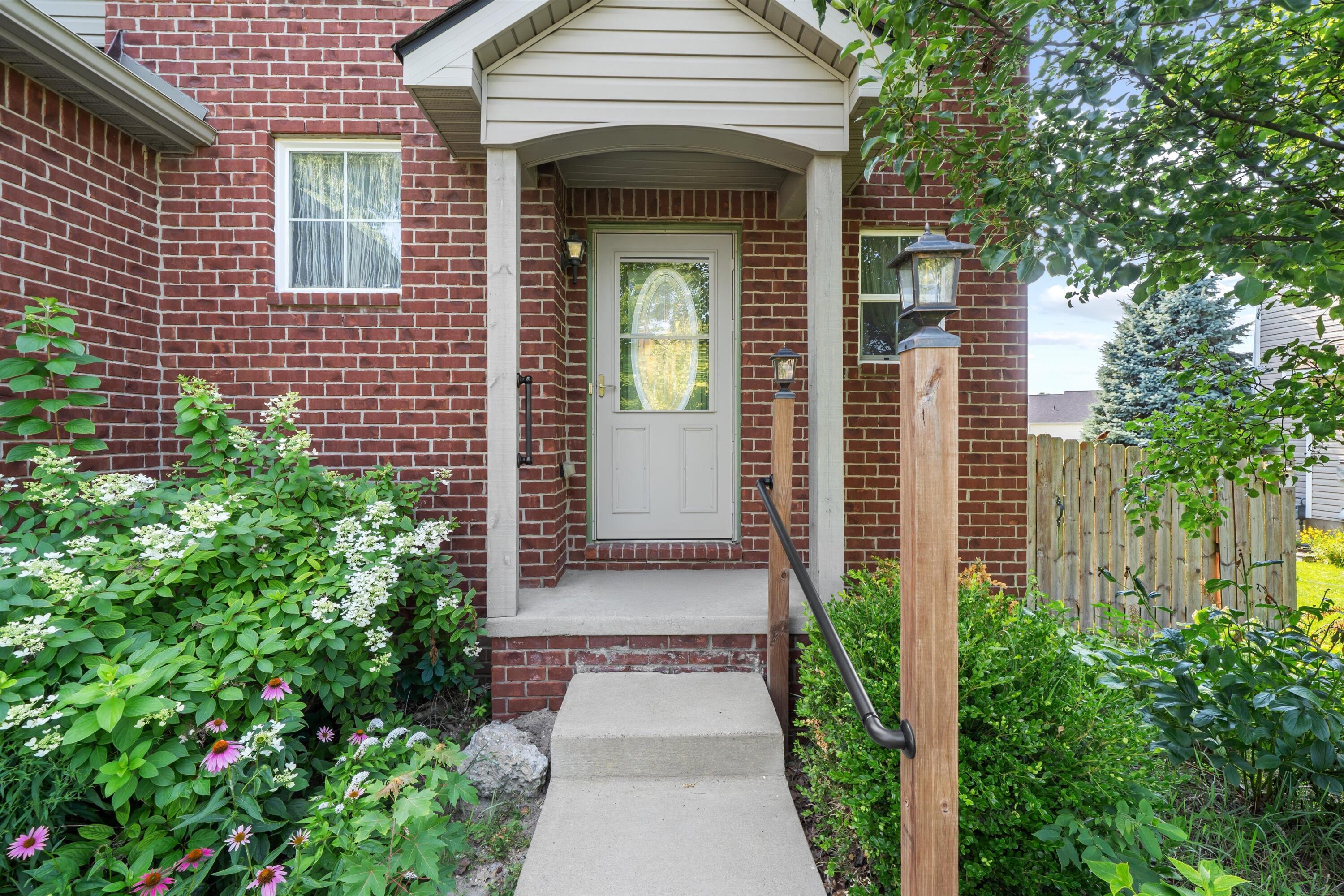 816 King Fisher Street
