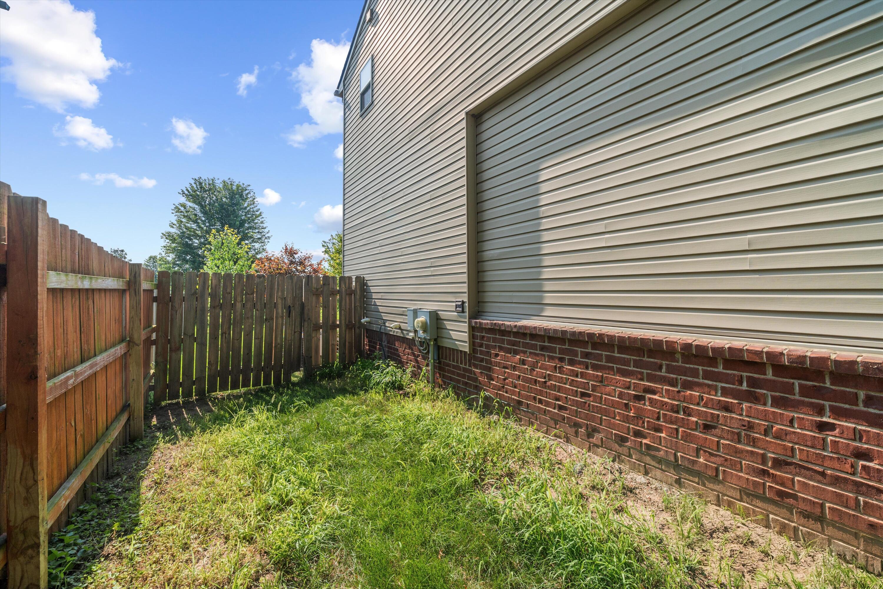 816 King Fisher Street