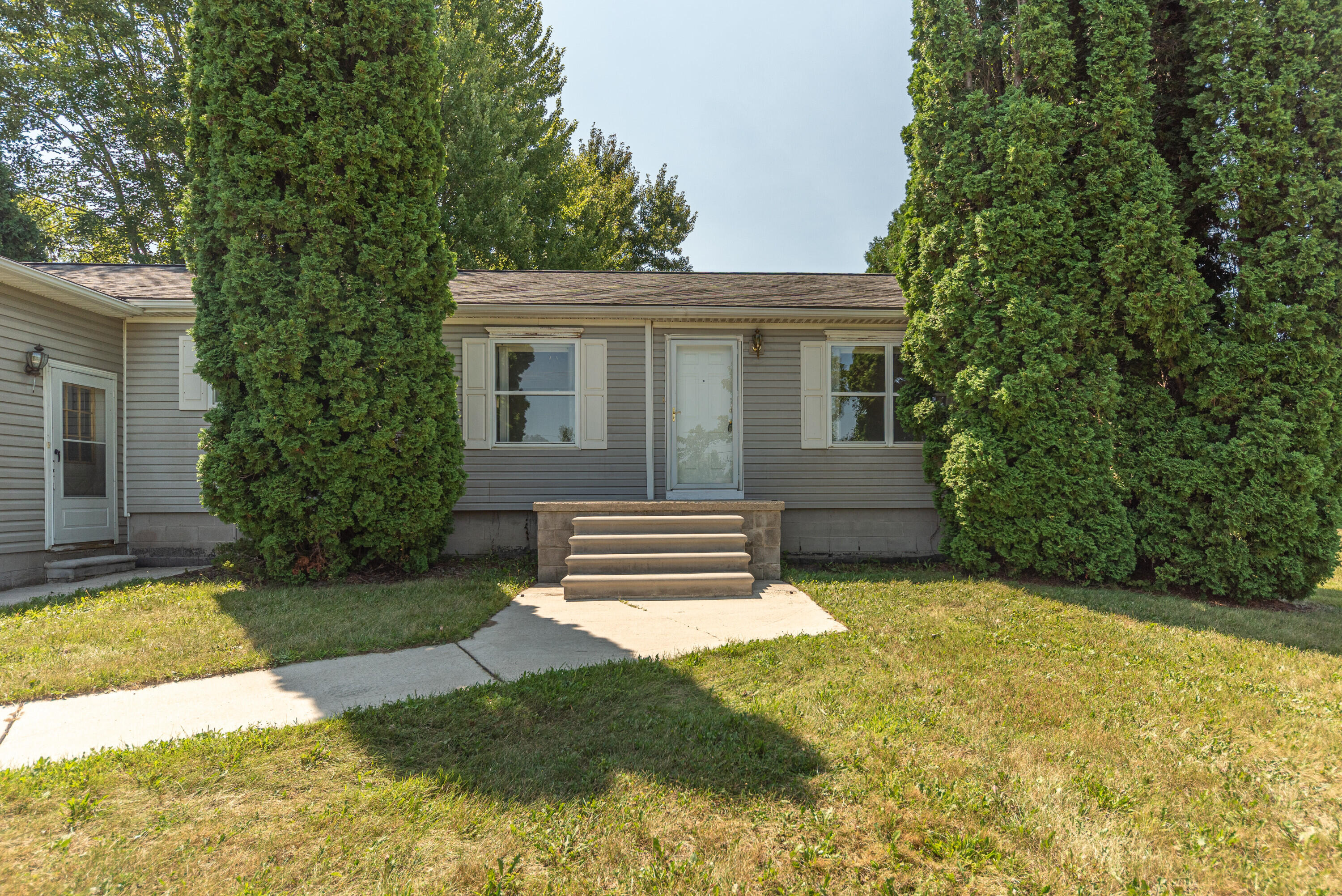 8002 Willow Road