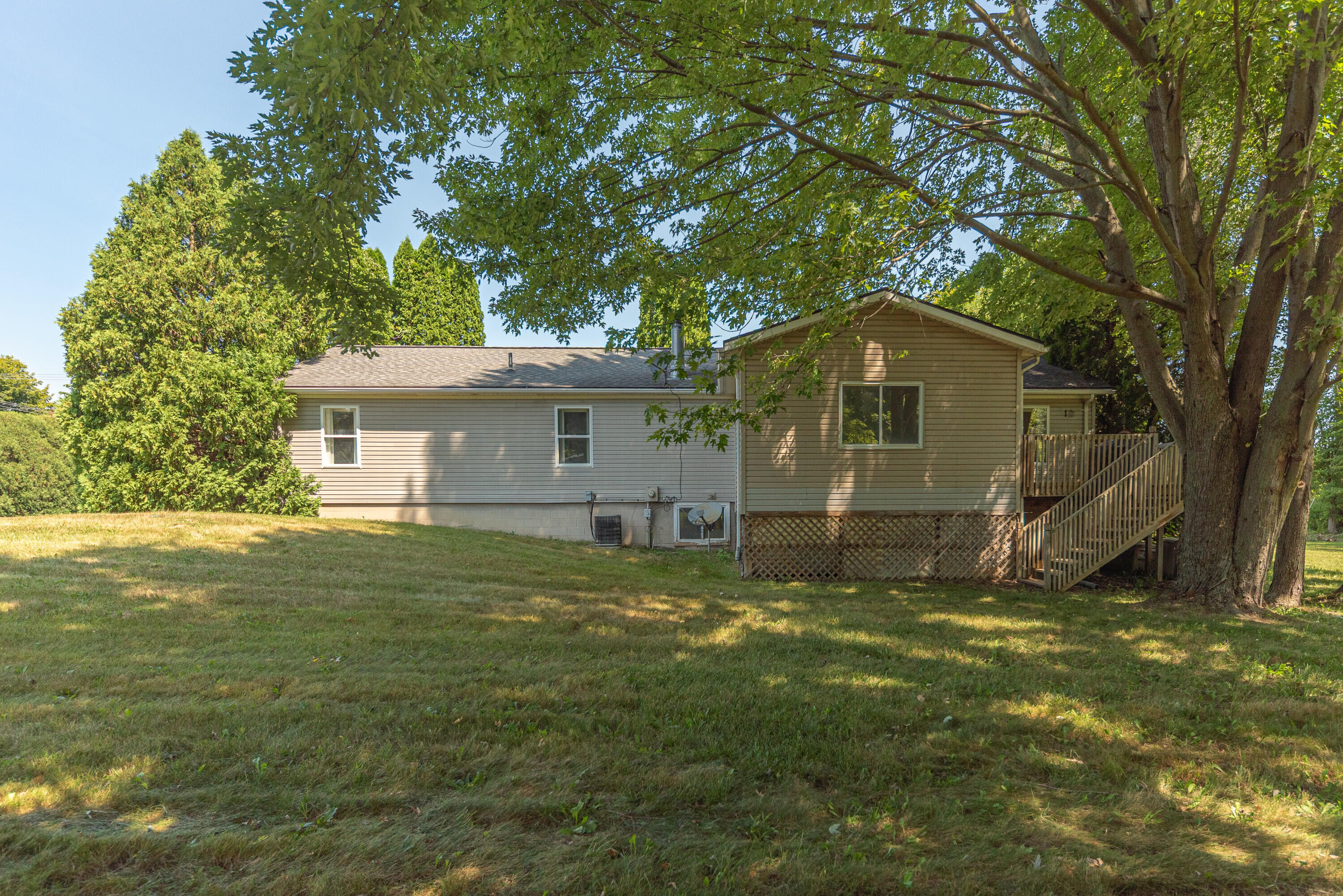 8002 Willow Road