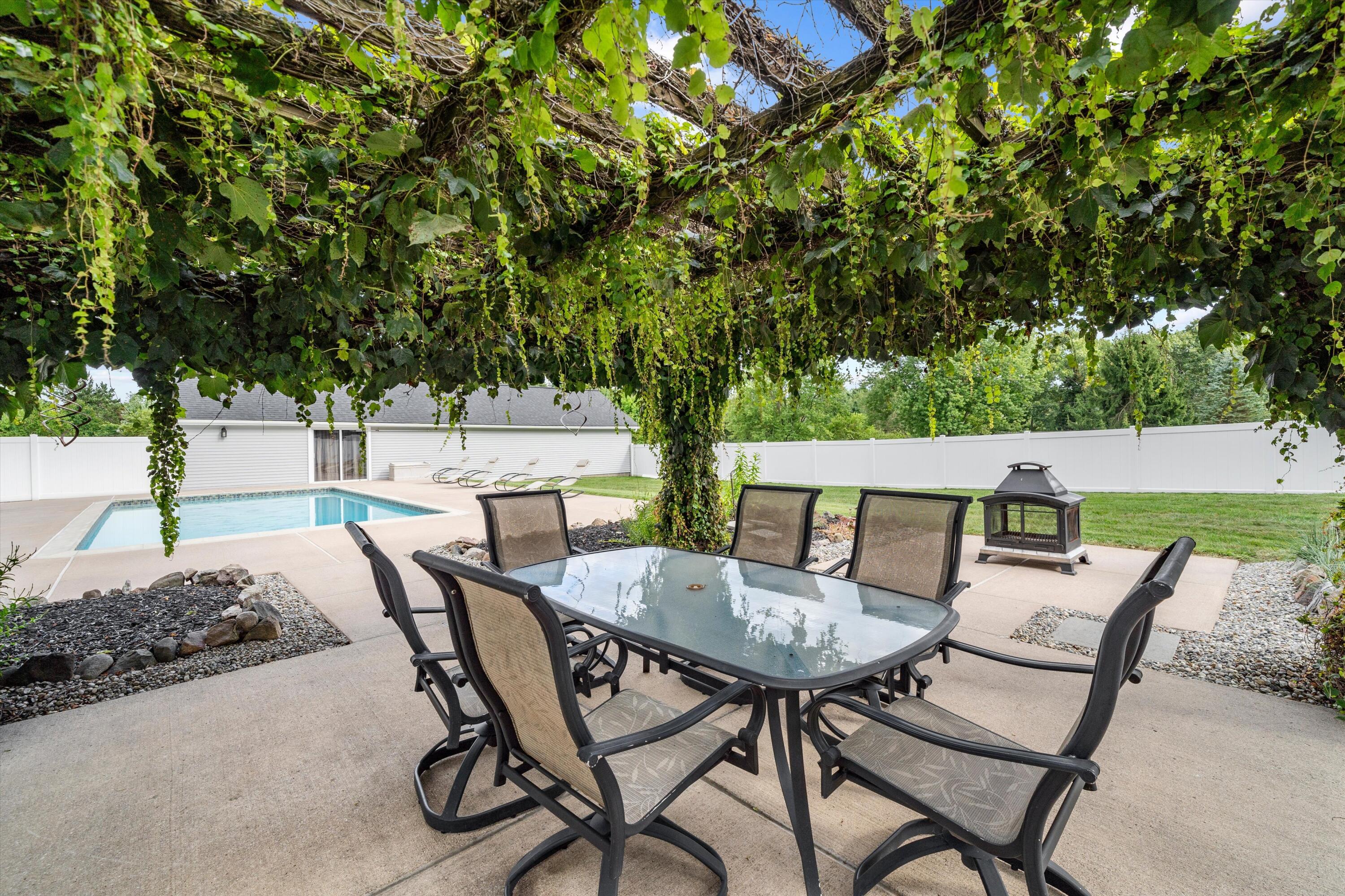 5580 Textile Road