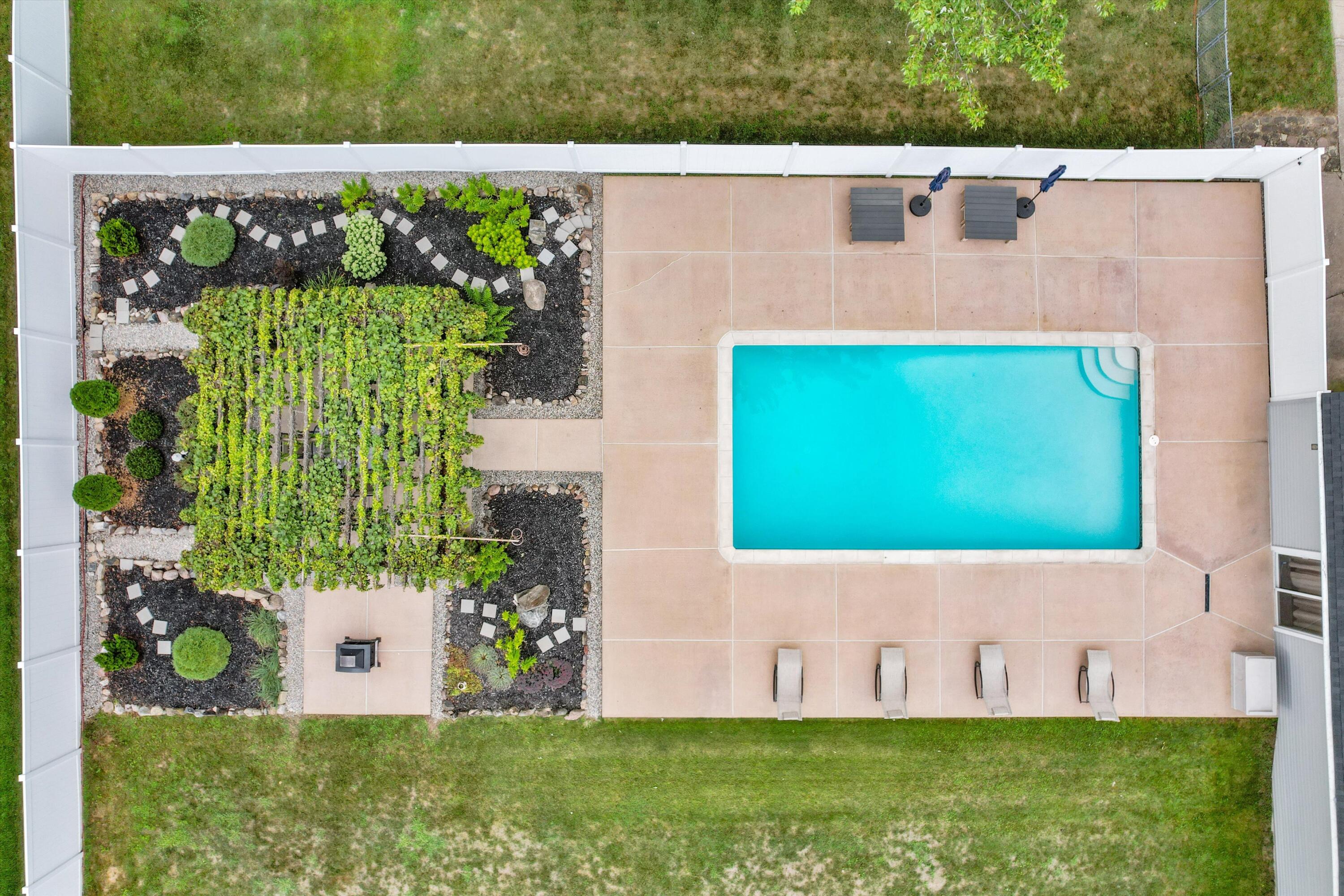 5580 Textile Road