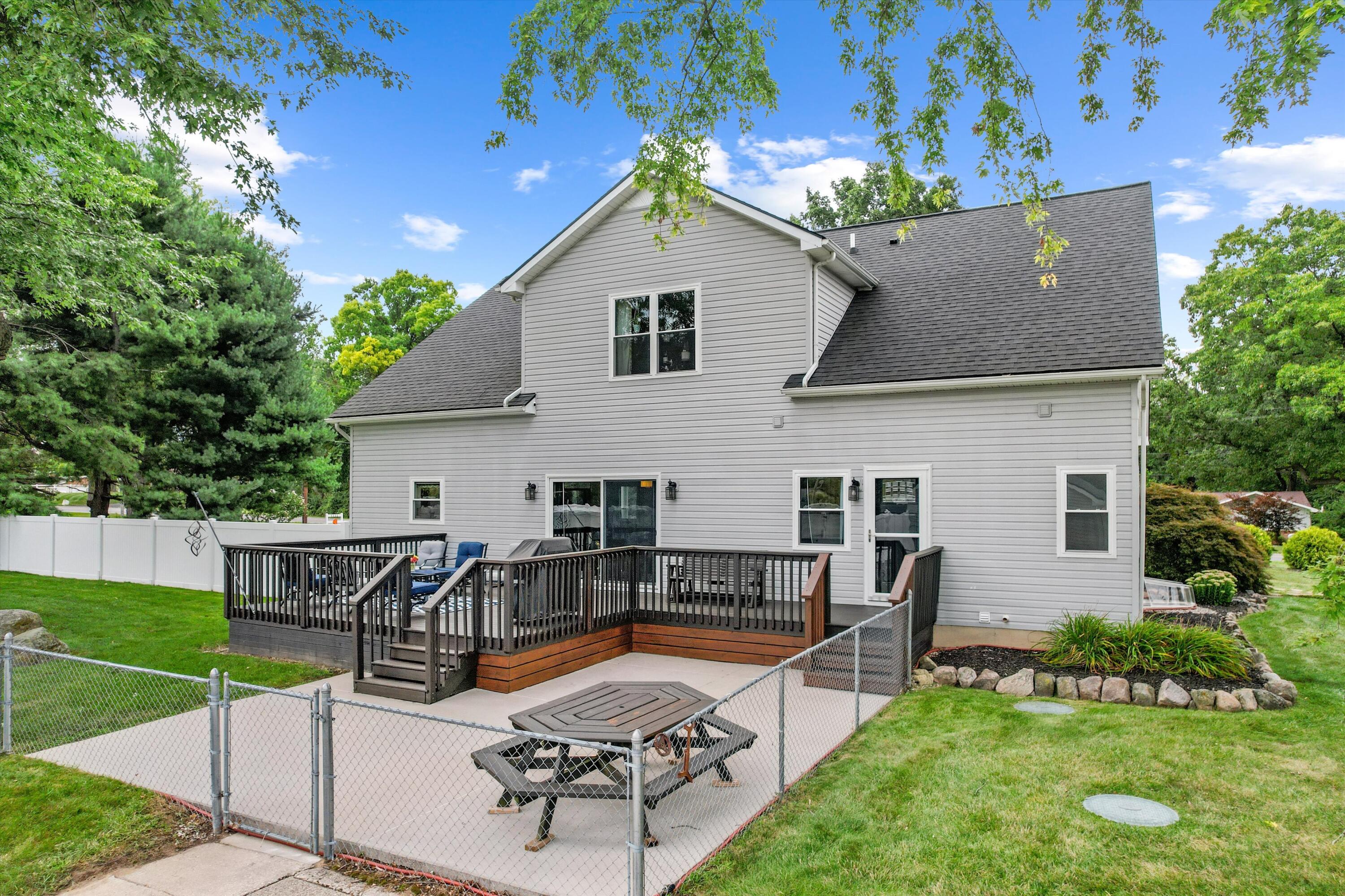 5580 Textile Road