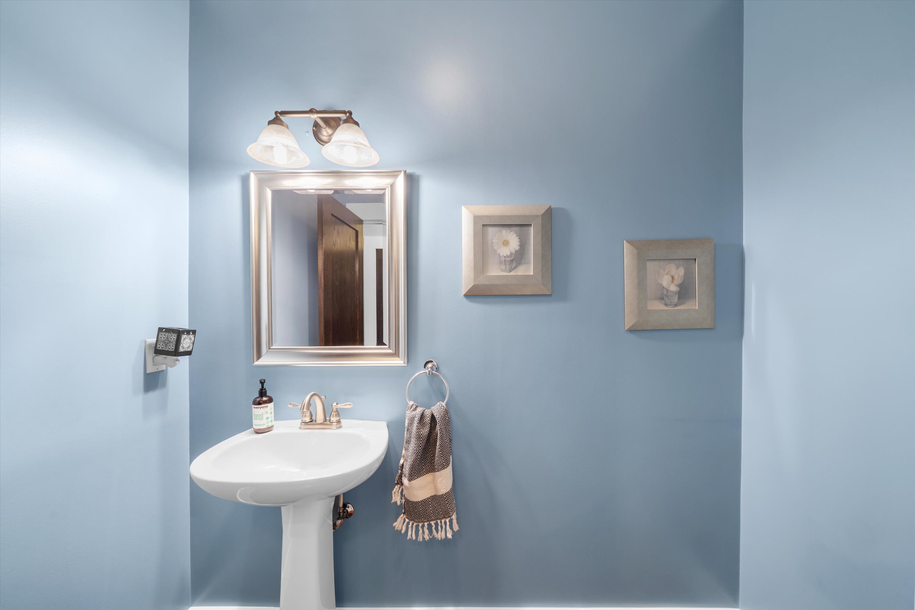 5580 Textile Road