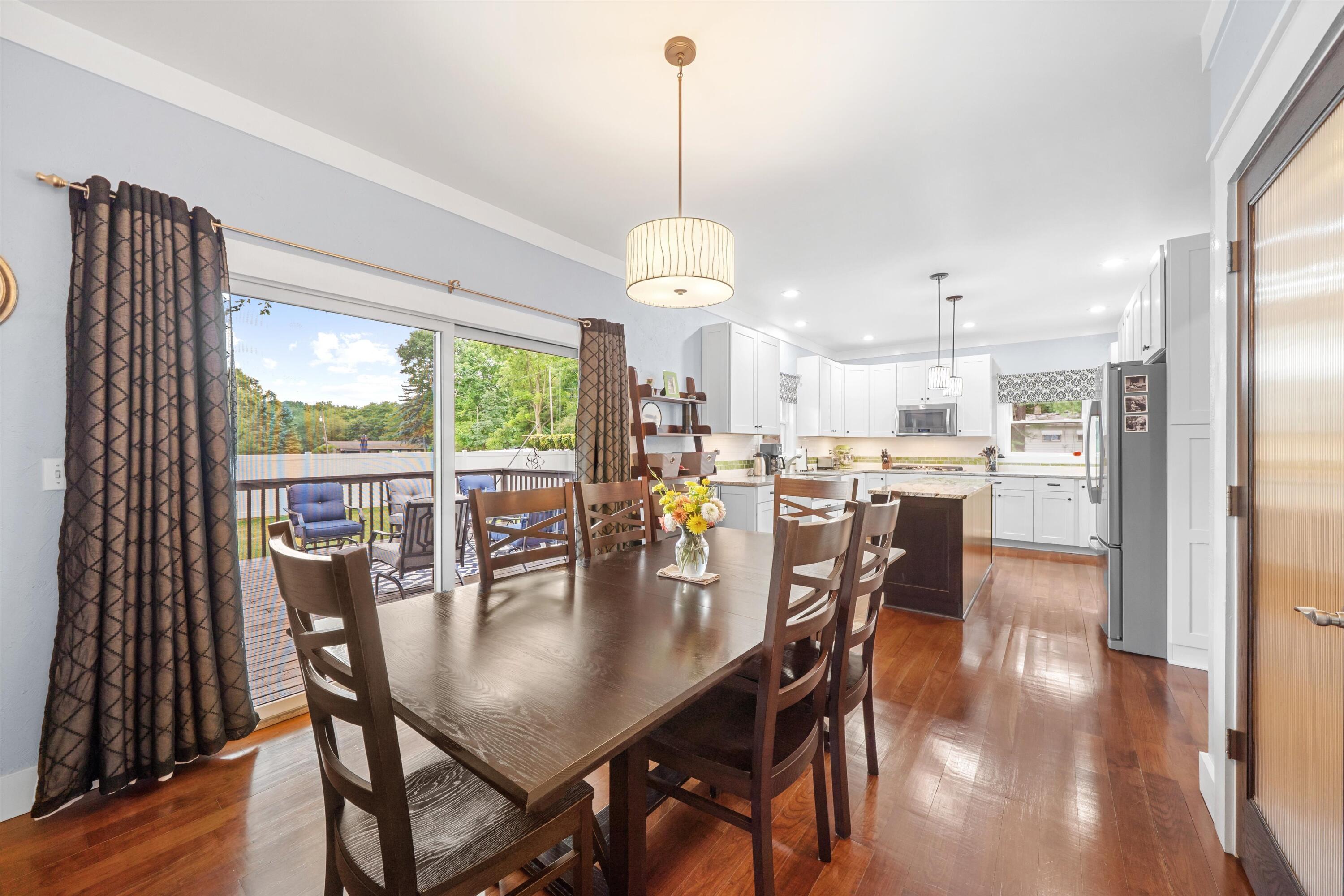 5580 Textile Road