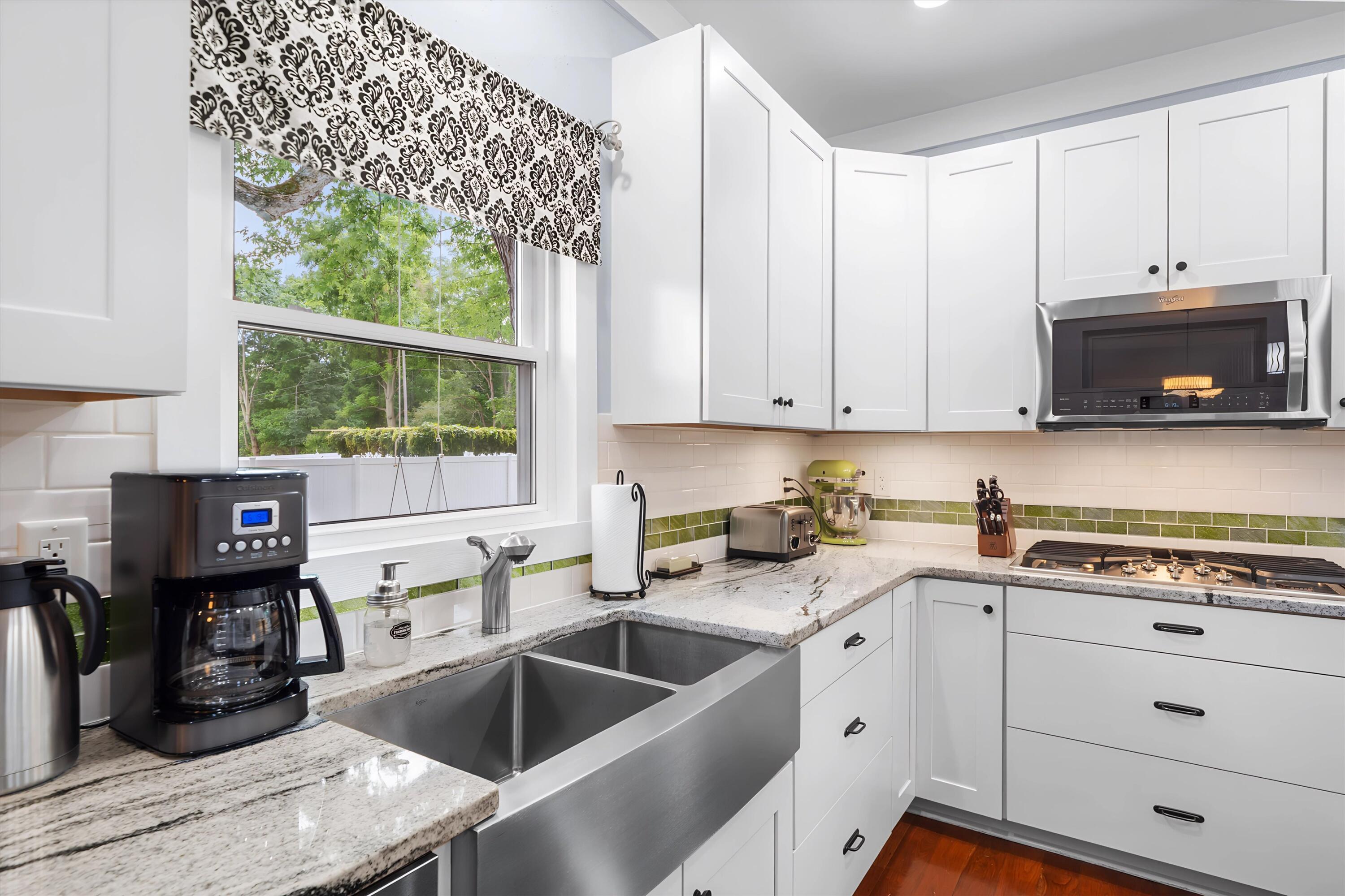 5580 Textile Road