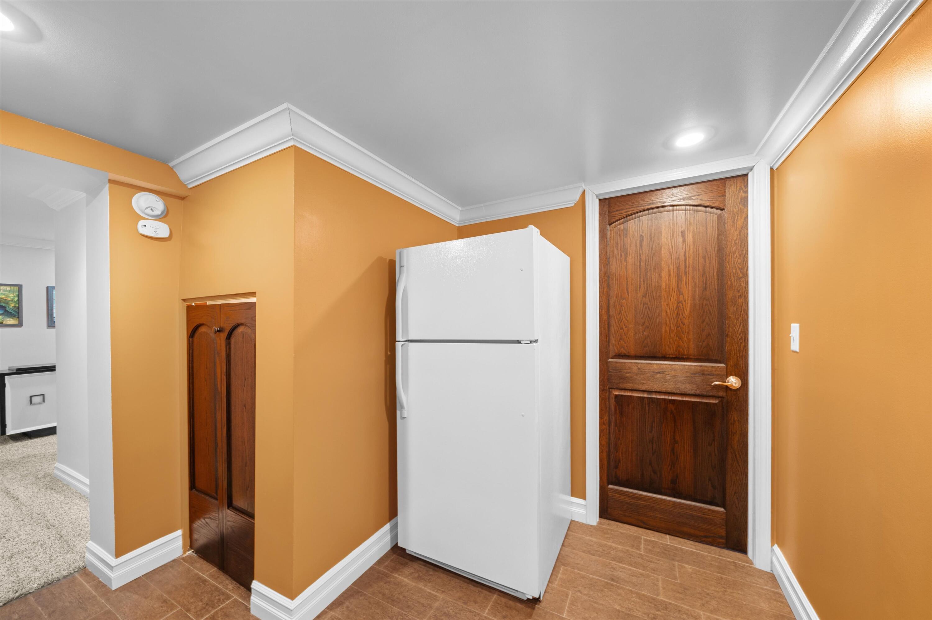 5580 Textile Road