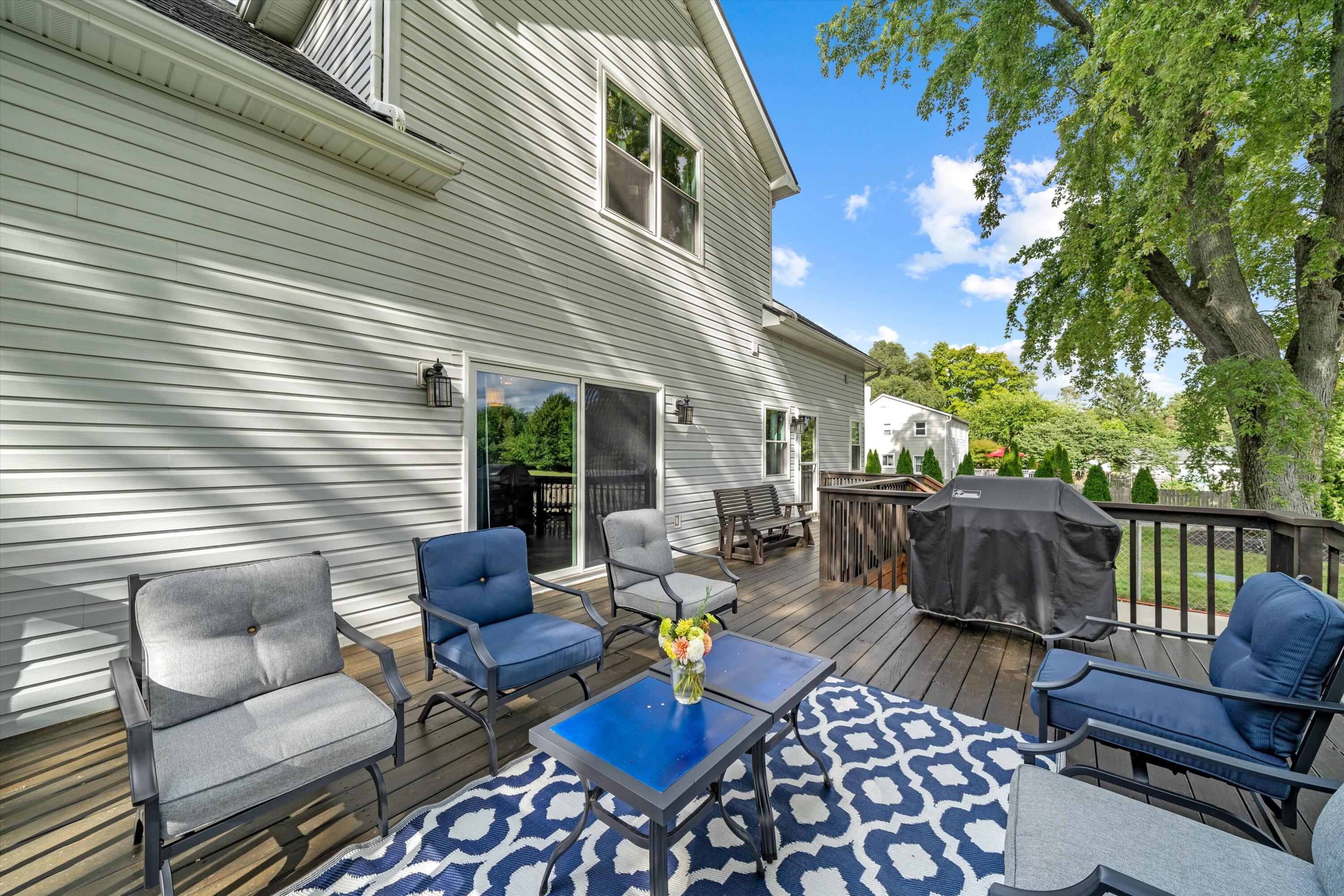 5580 Textile Road