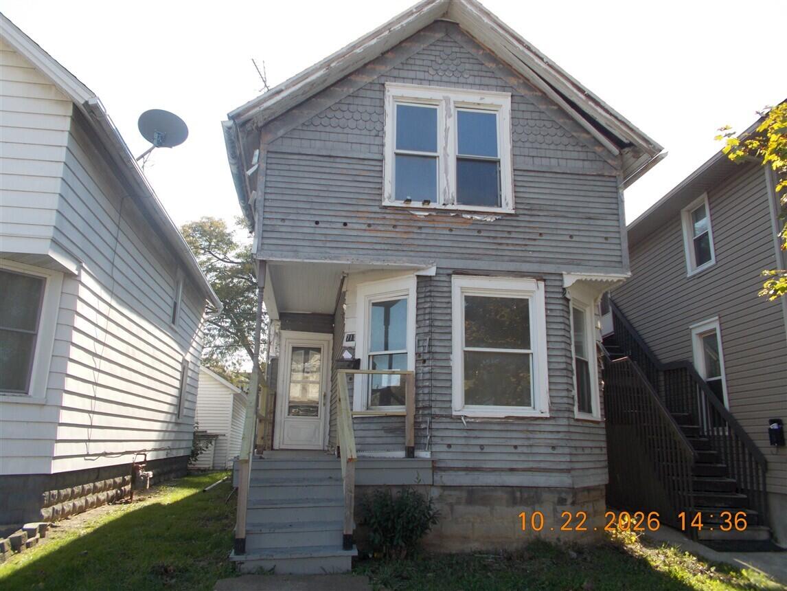 711 W Front Street