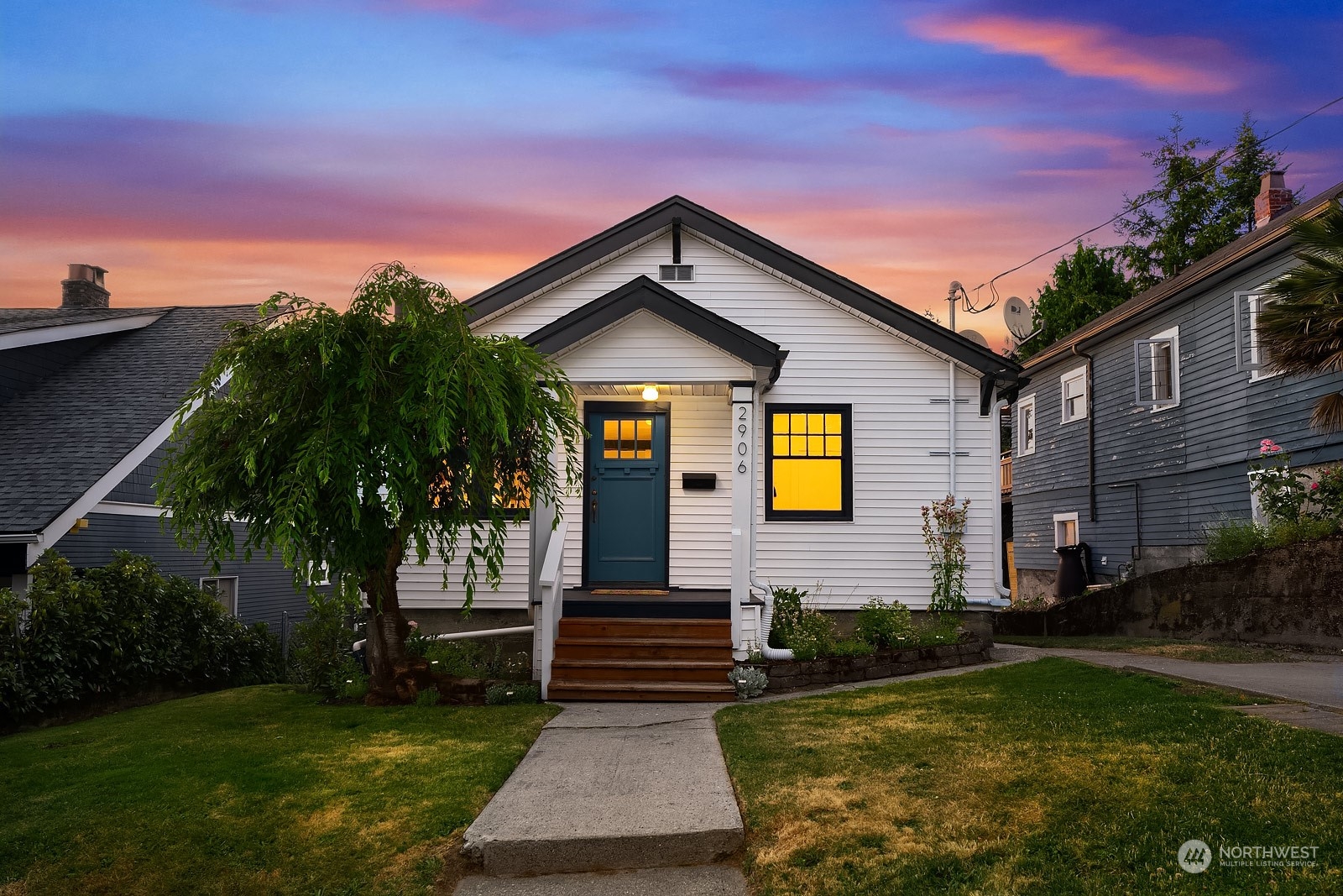 2906 S Massachusetts